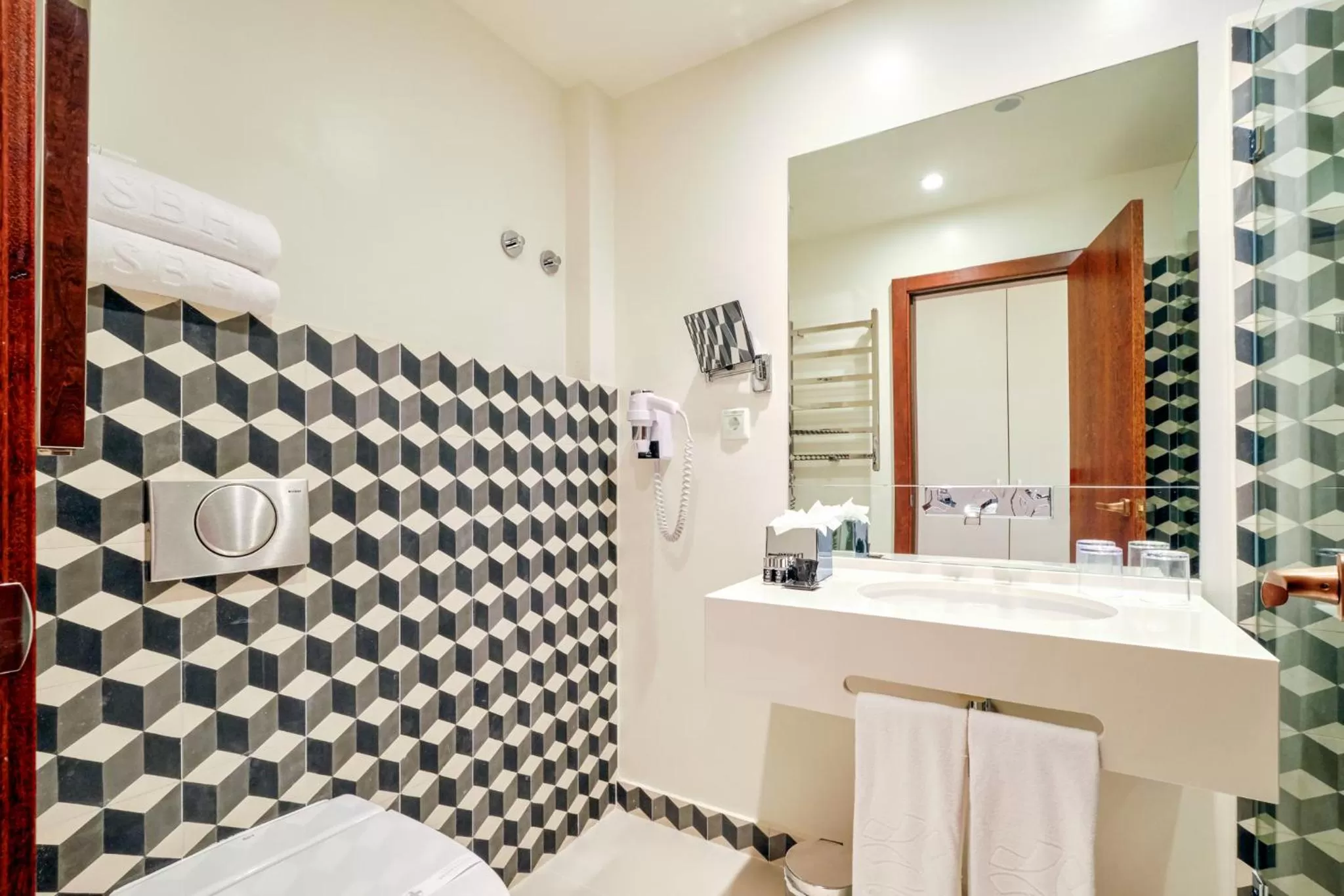 Toilet in Sintra Boutique Hotel