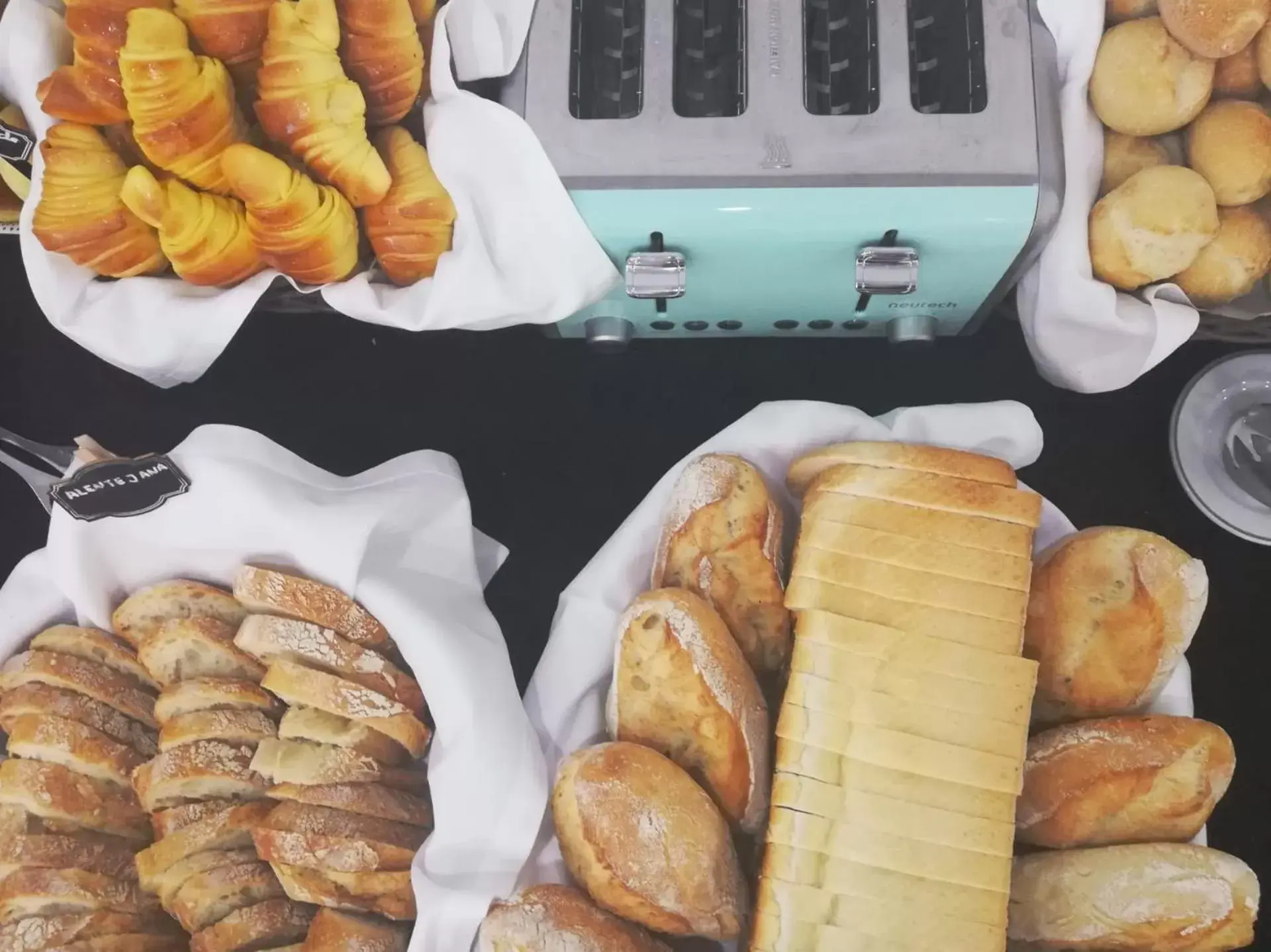 Buffet breakfast, Food in Apulia Praia Hotel