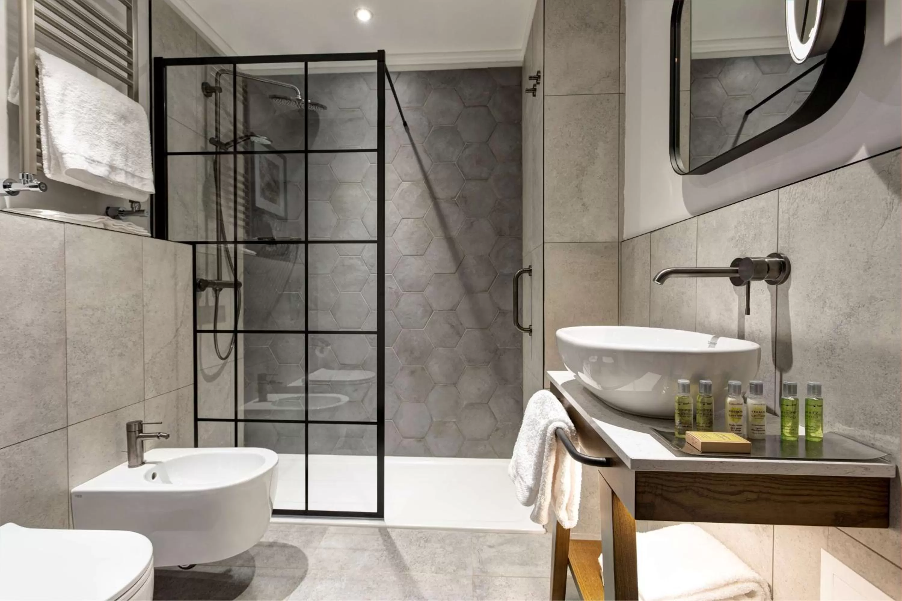 Bathroom in DoubleTree By Hilton Rome Monti