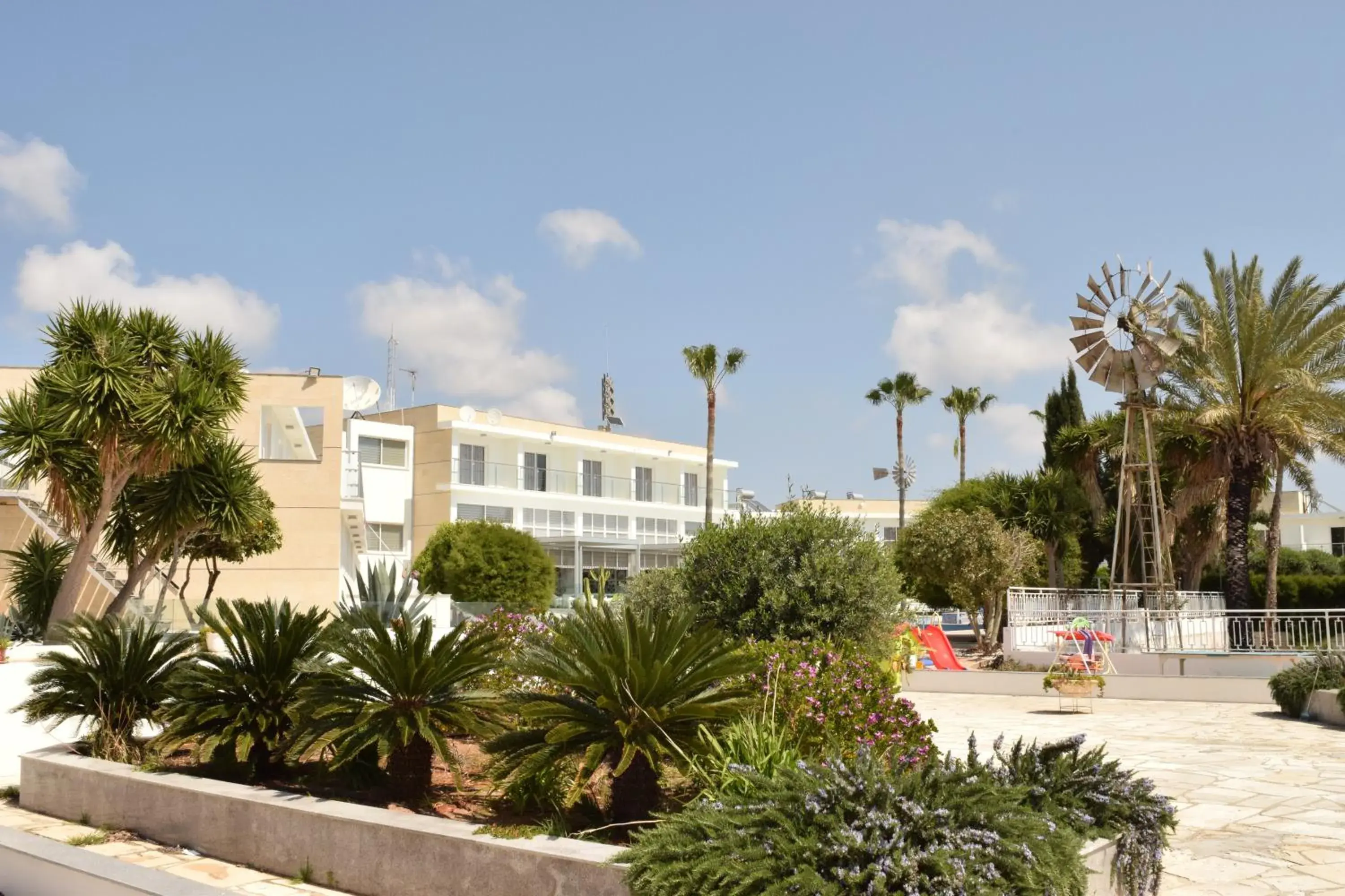 Garden, Property Building in Fedrania Gardens Hotel