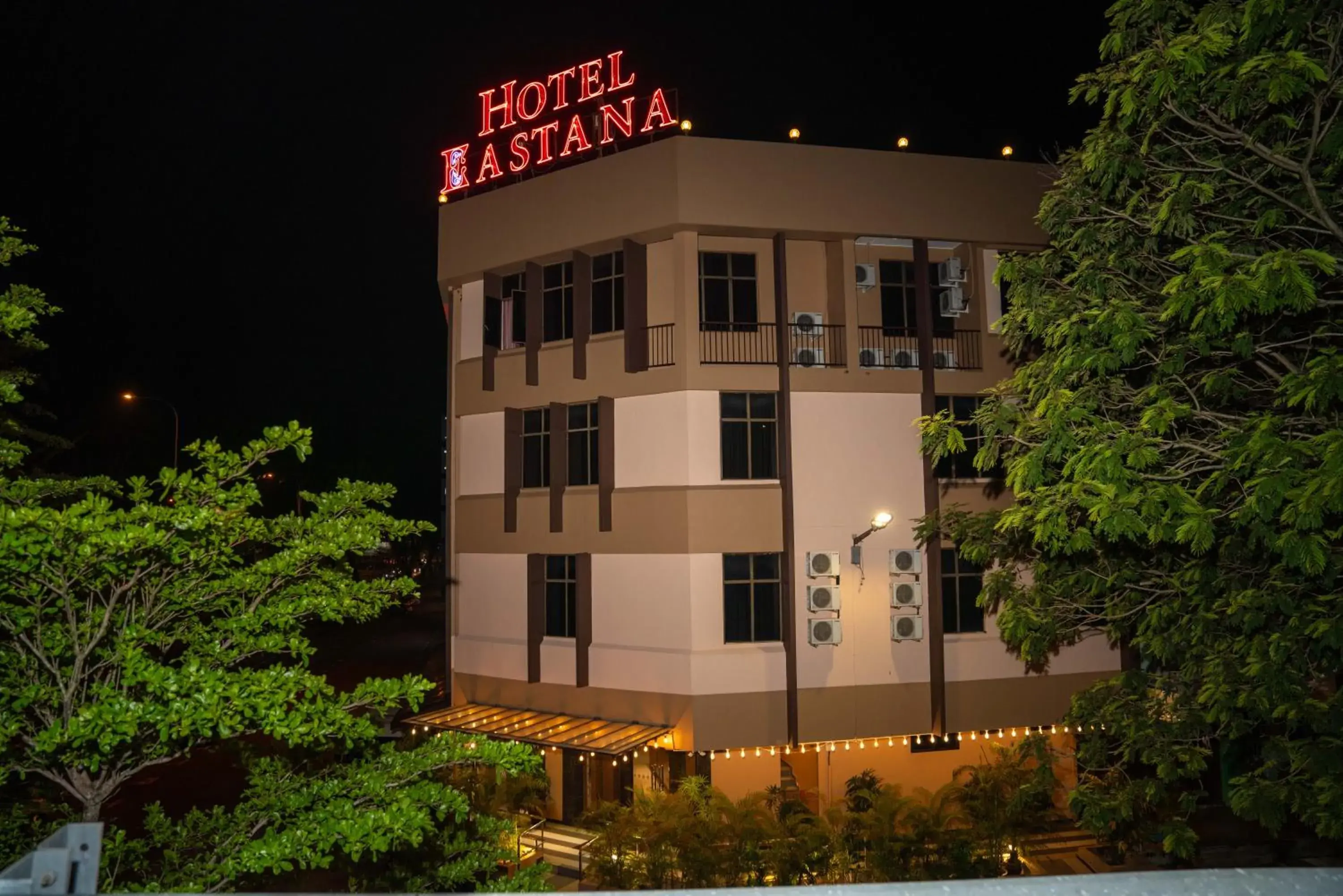 Property Building in Hotel Eastana