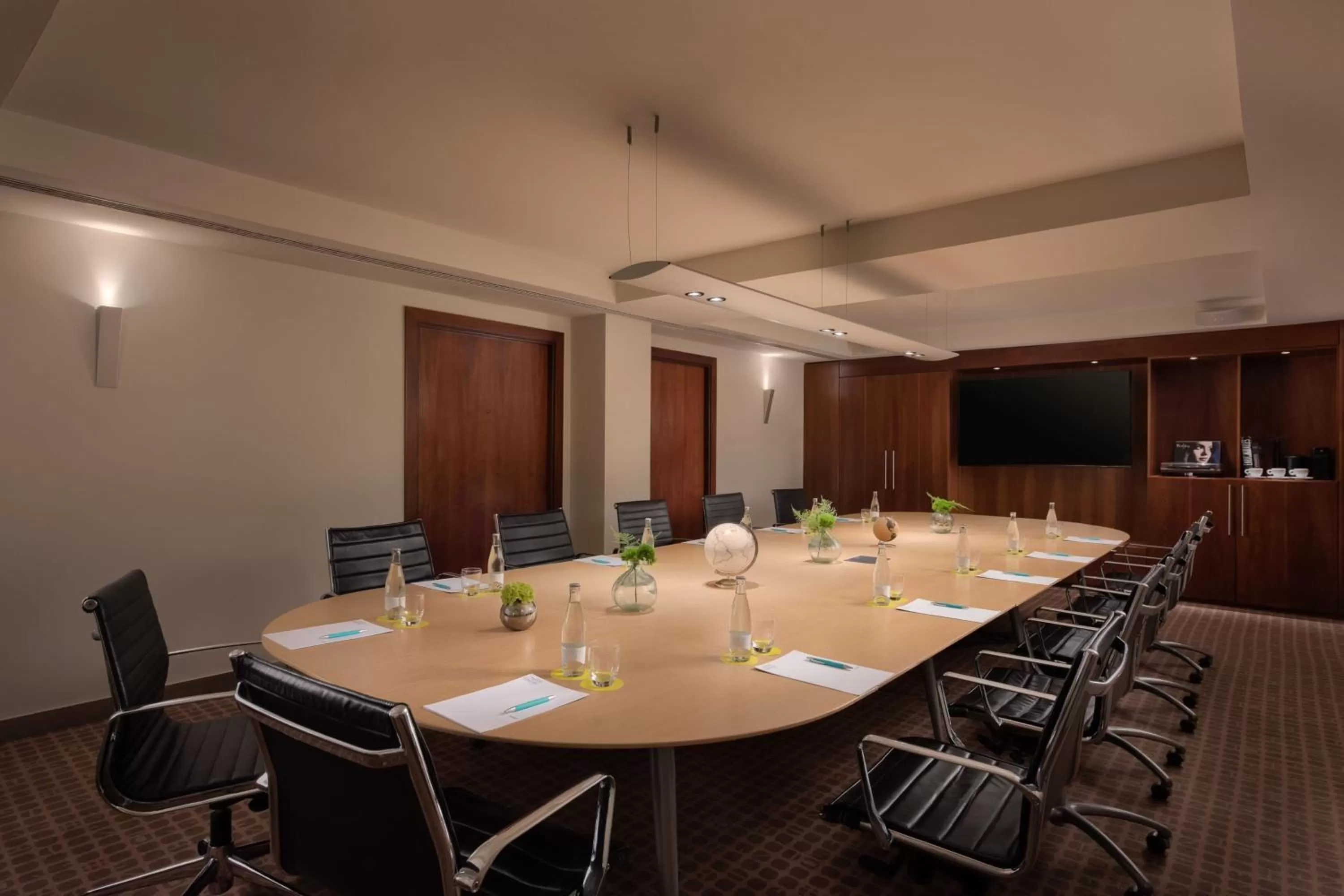 Meeting/conference room in Le Meridien Barcelona