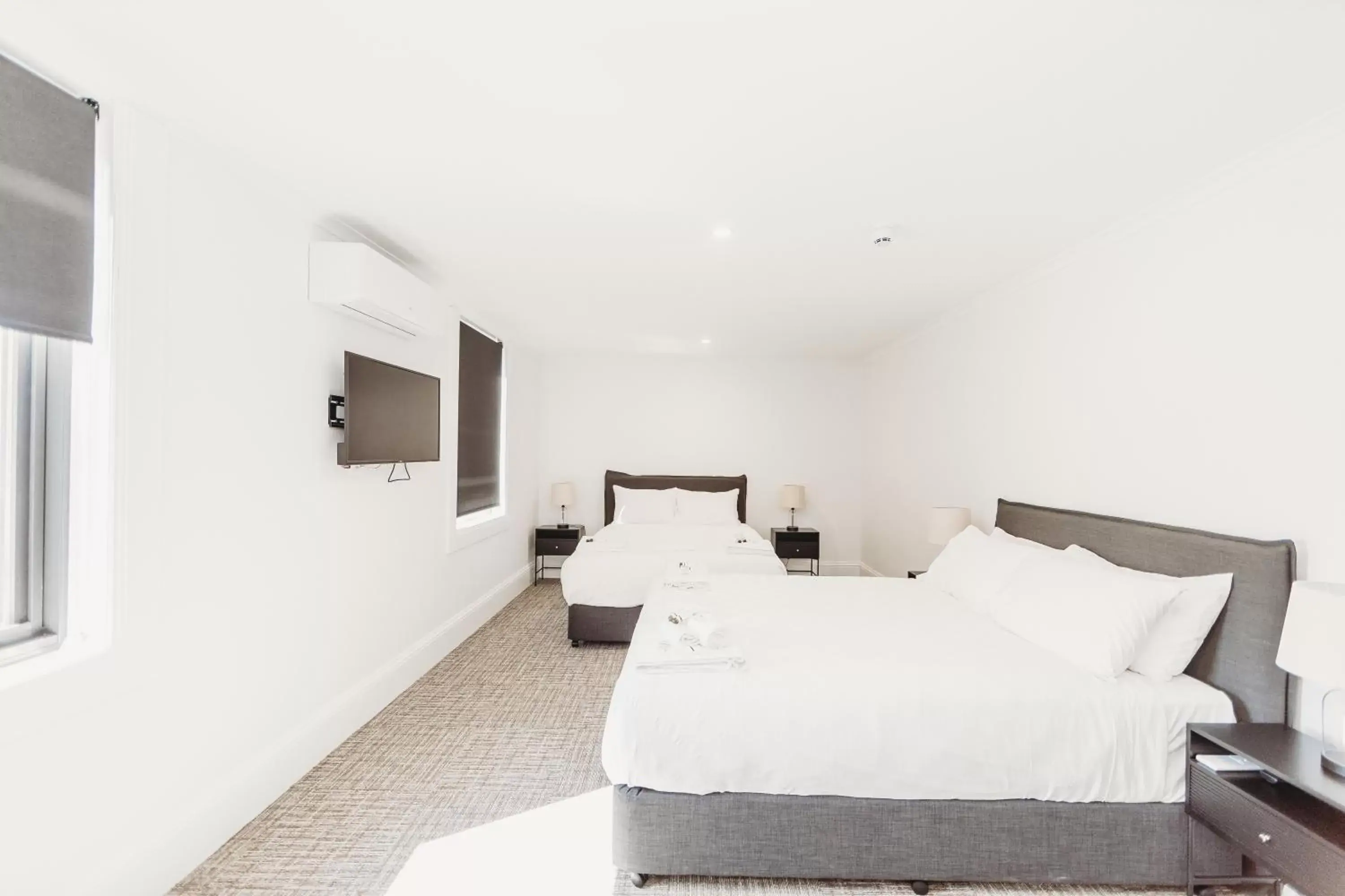 Family Room with Private Bathroom in The Albion Hotel Family Room with Private Bathroom in The Albion Hotel