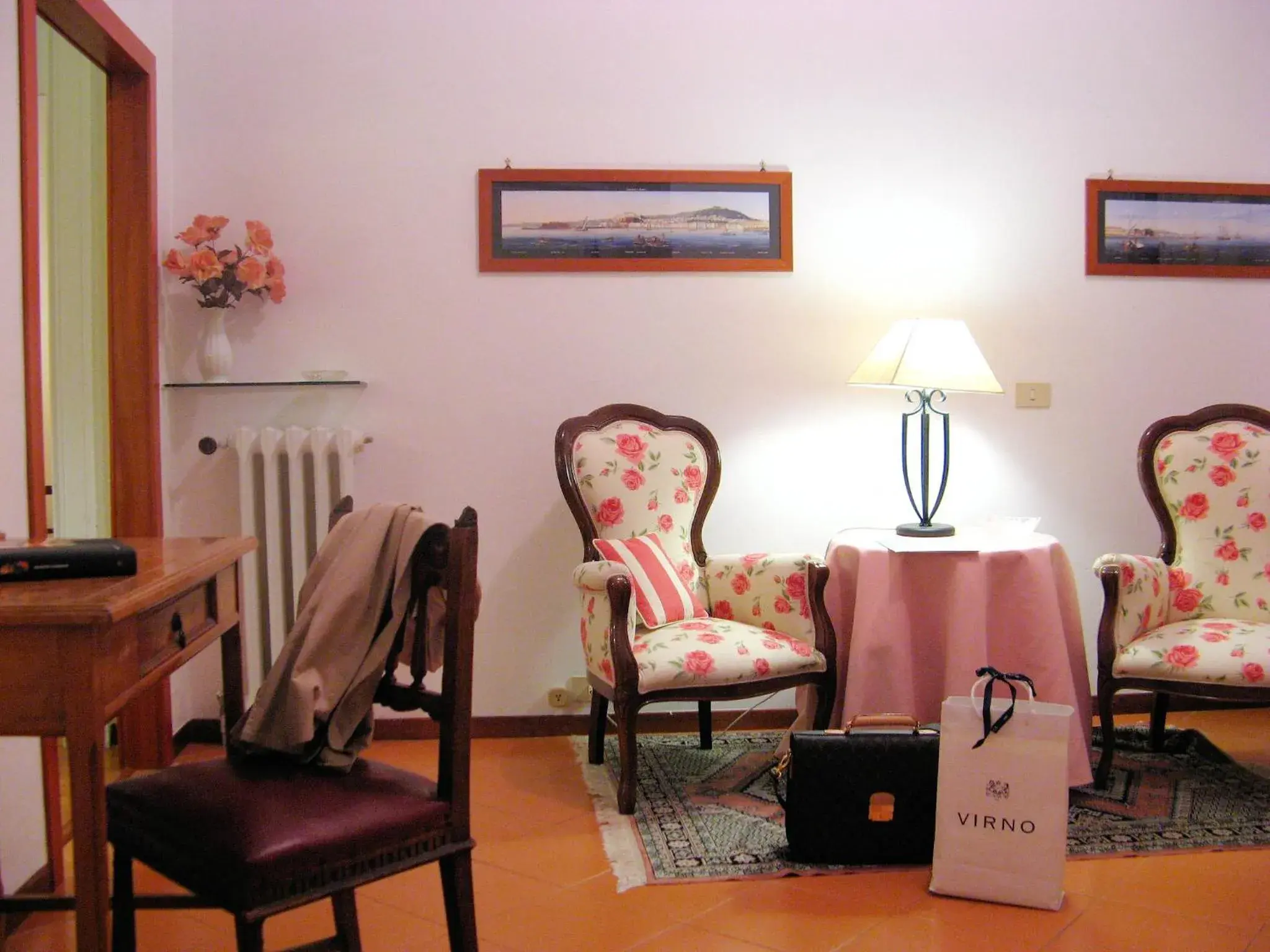 Seating Area in Hotel Victoria Maiorino