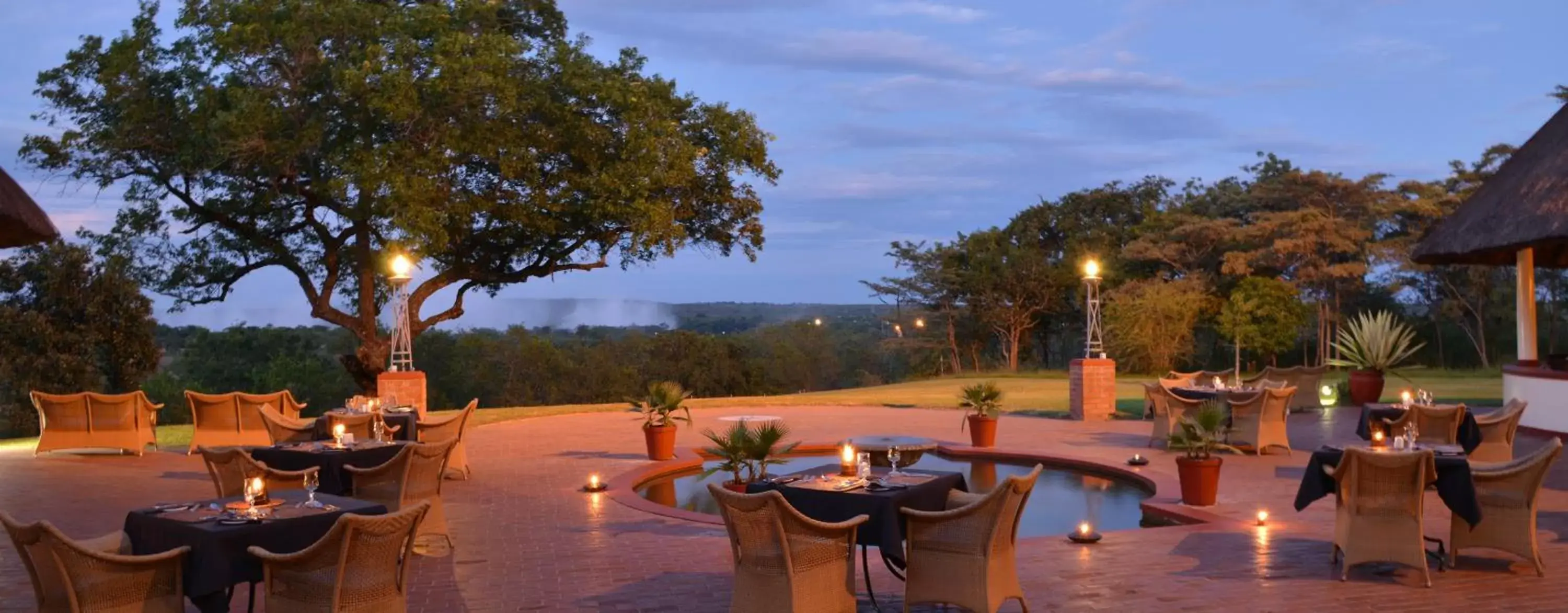 Patio, Restaurant/Places to Eat in The Victoria Falls Hotel
