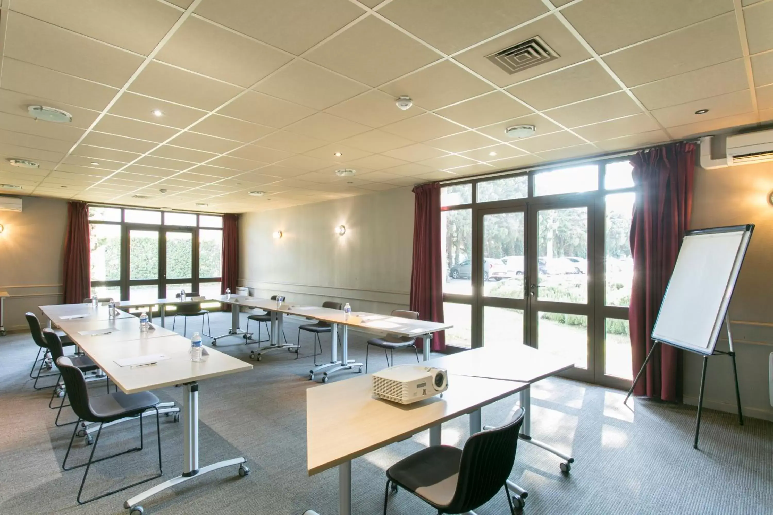 Meeting/conference room in ibis Avignon Sud