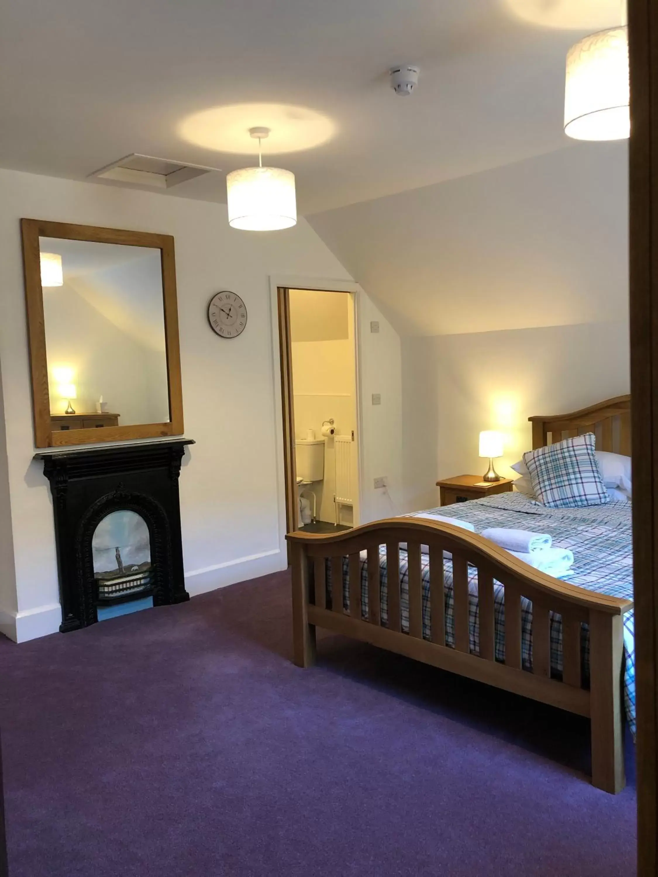 Bedroom, Bed in Penbont House