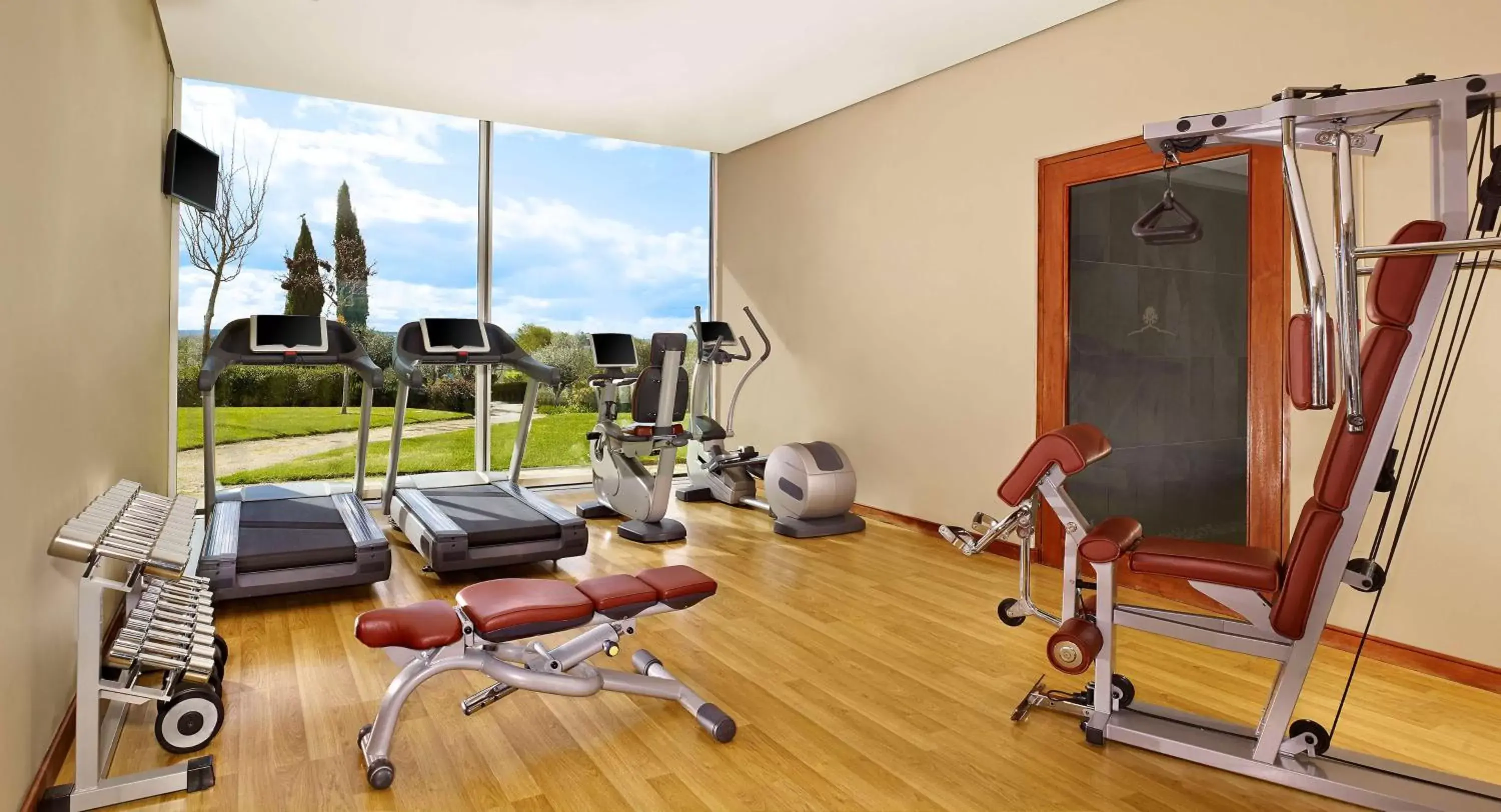 Fitness centre/facilities, Fitness Center/Facilities in Convento do Espinheiro, Historic Hotel & Spa
