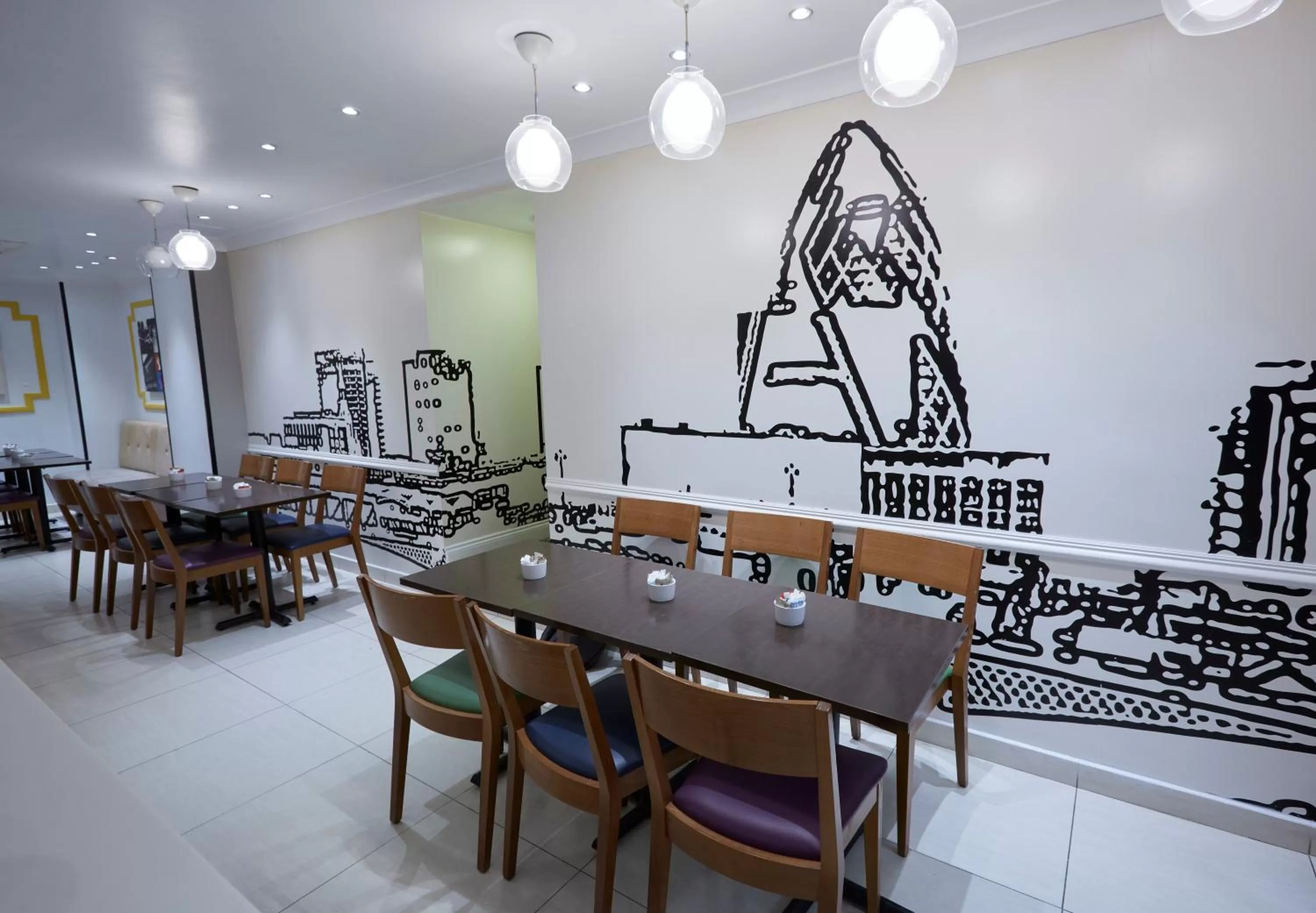 Breakfast in Comfort Inn Victoria