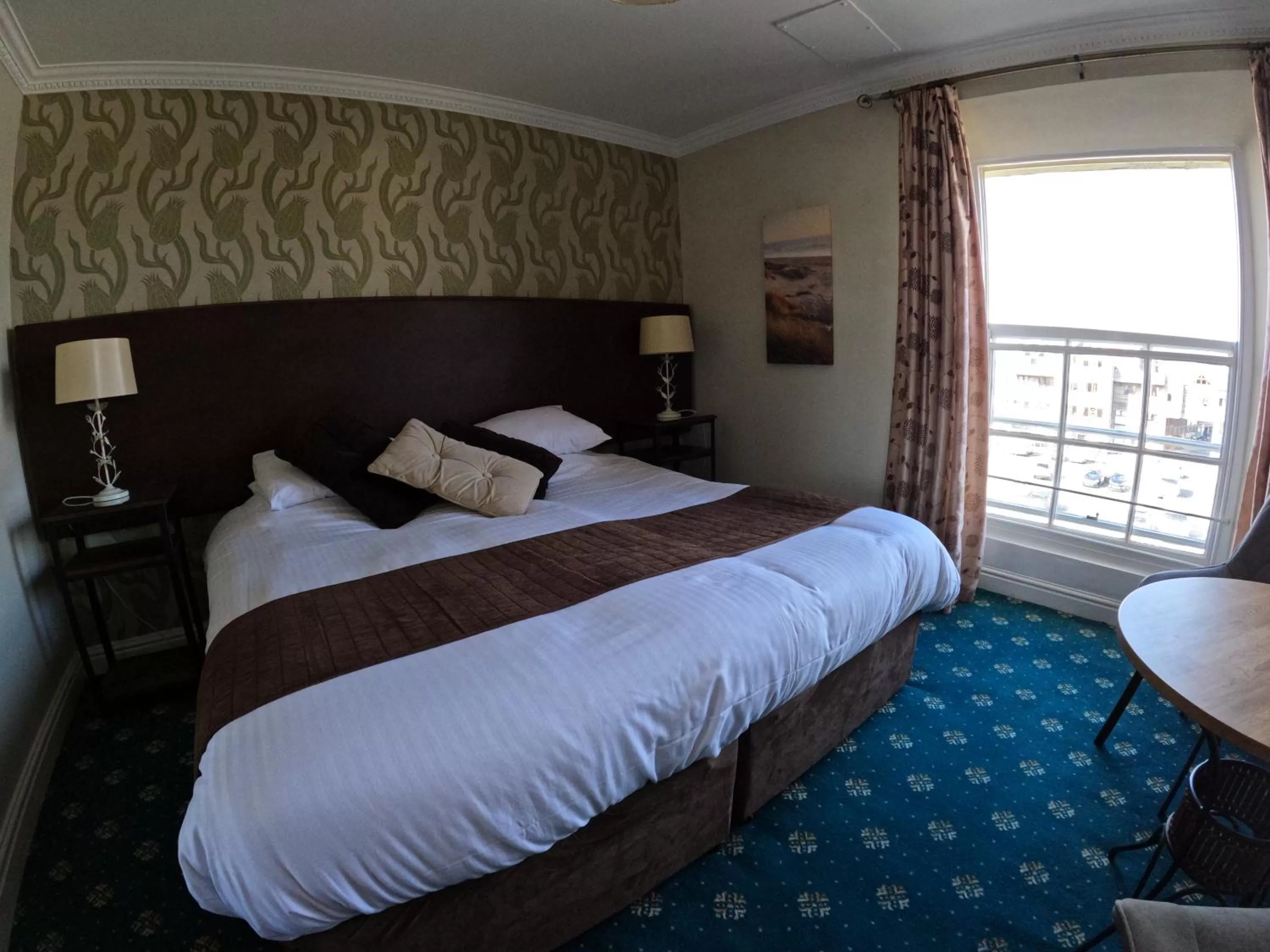 Bed in The Grove Falmouth