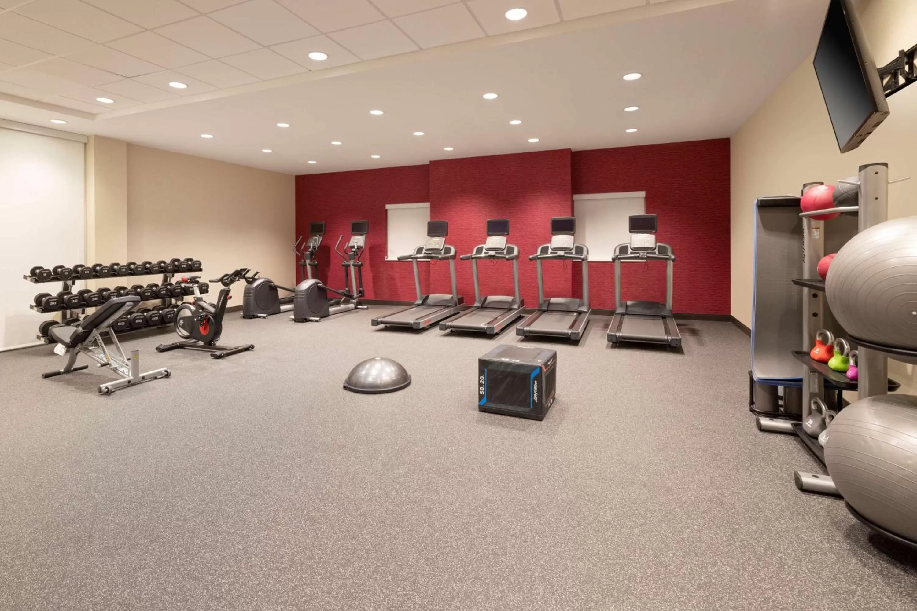 Fitness centre/facilities in Home2 Suites By Hilton Richmond Short Pump