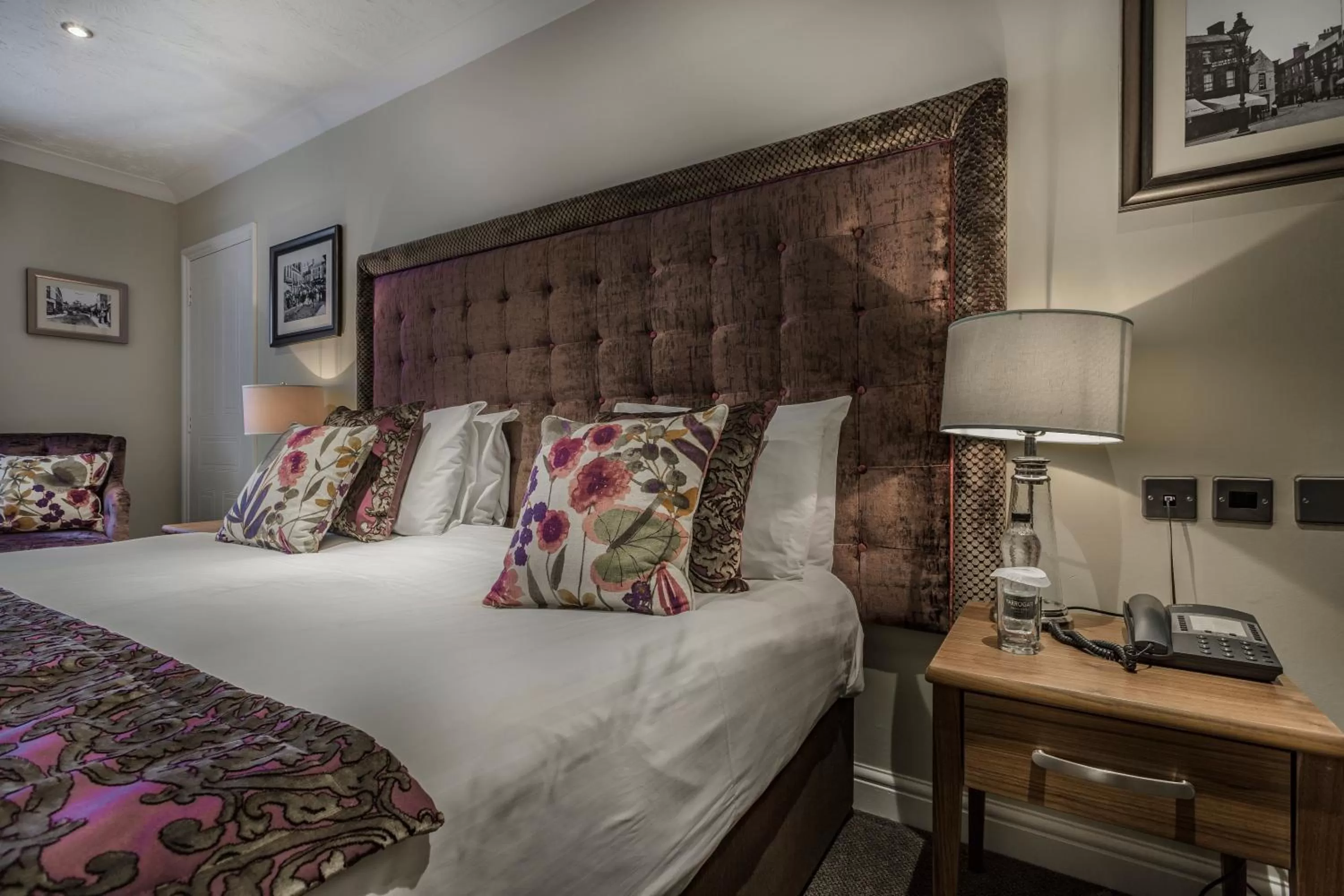 Bedroom, Bed in The Admiral Rodney Hotel, Horncastle, Lincolnshire - The Coaching Inn Group