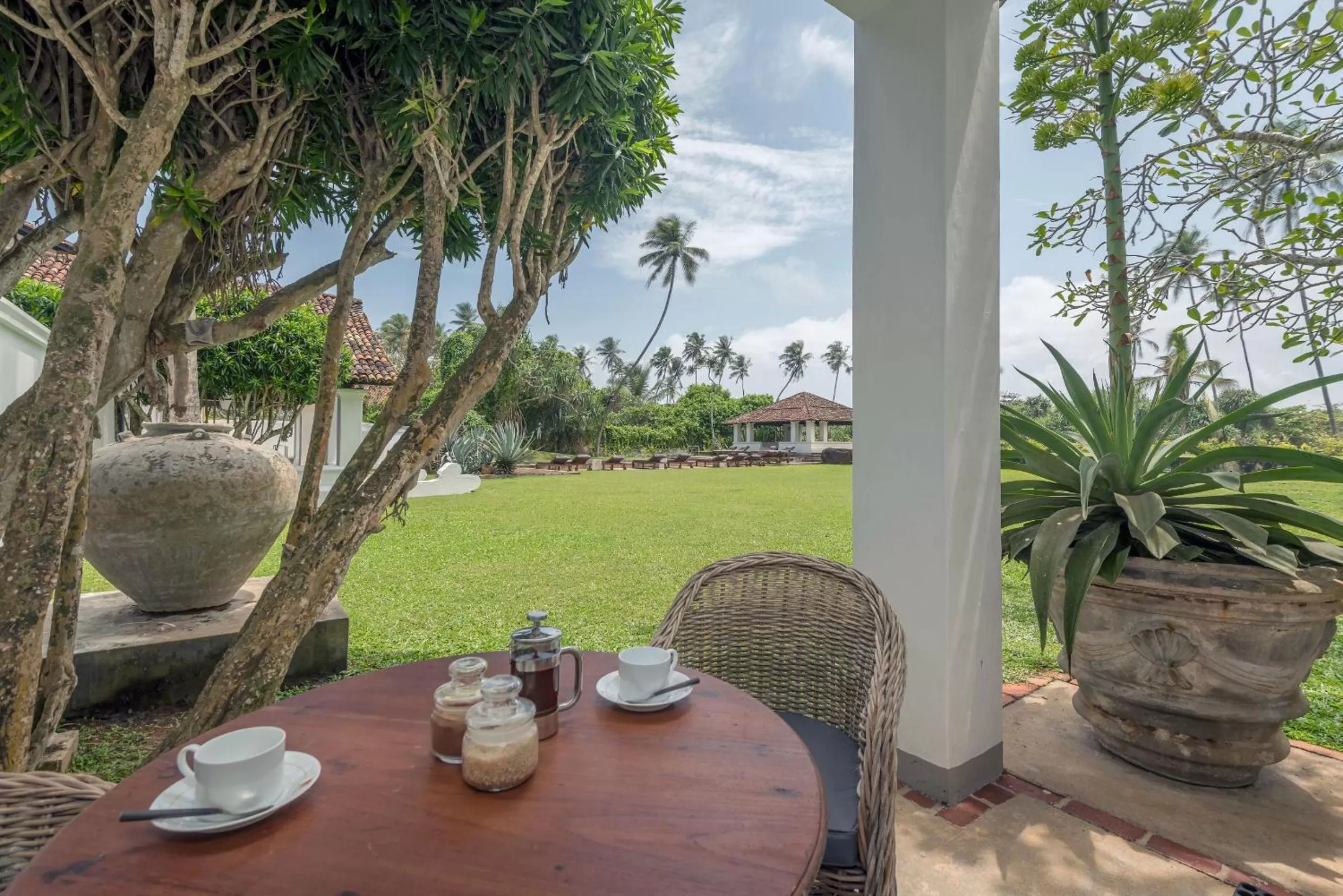 Coffee/tea facilities in The Villa Bentota by KK Collection