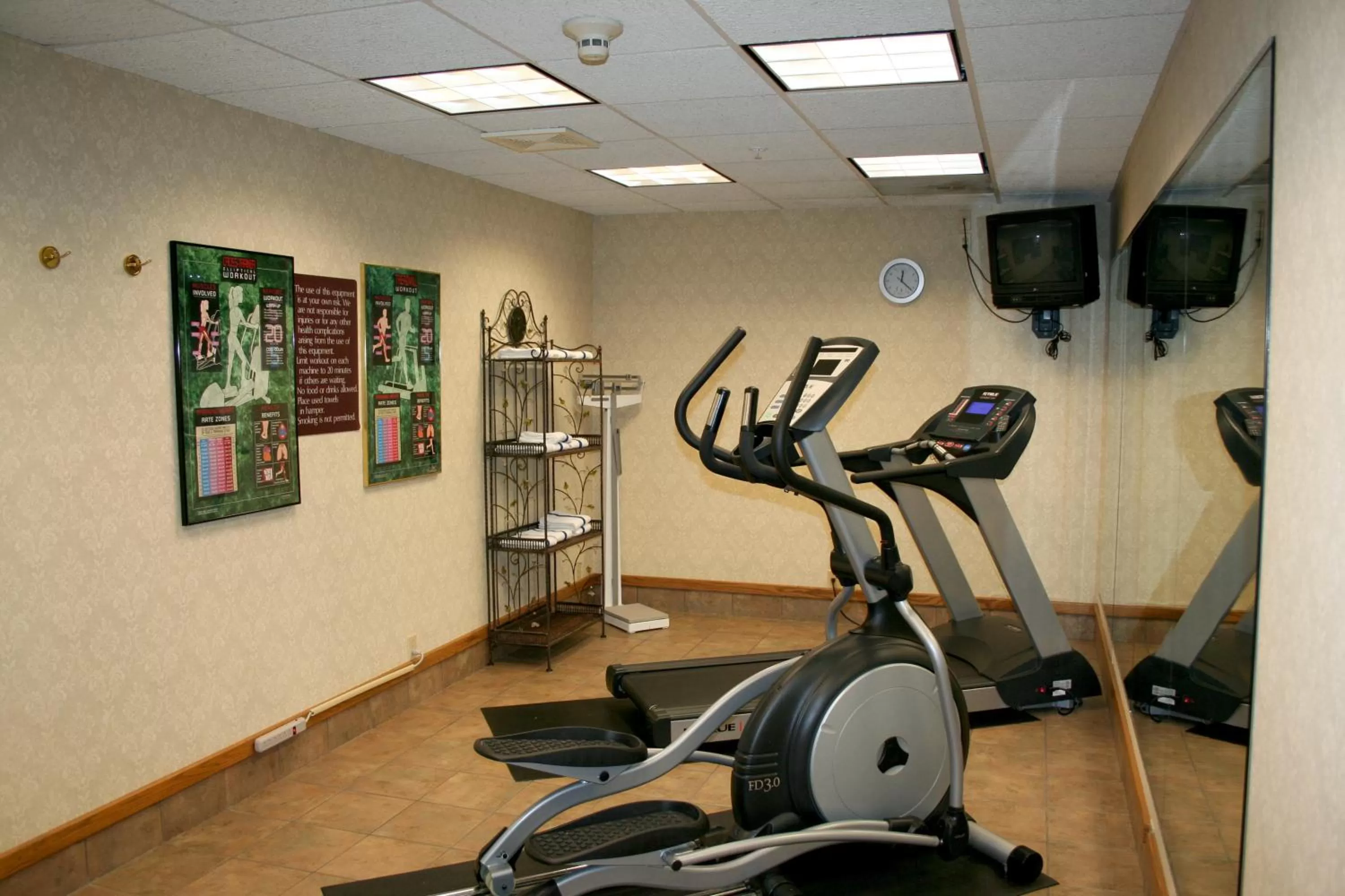 Fitness centre/facilities in Baymont by Wyndham Portage
