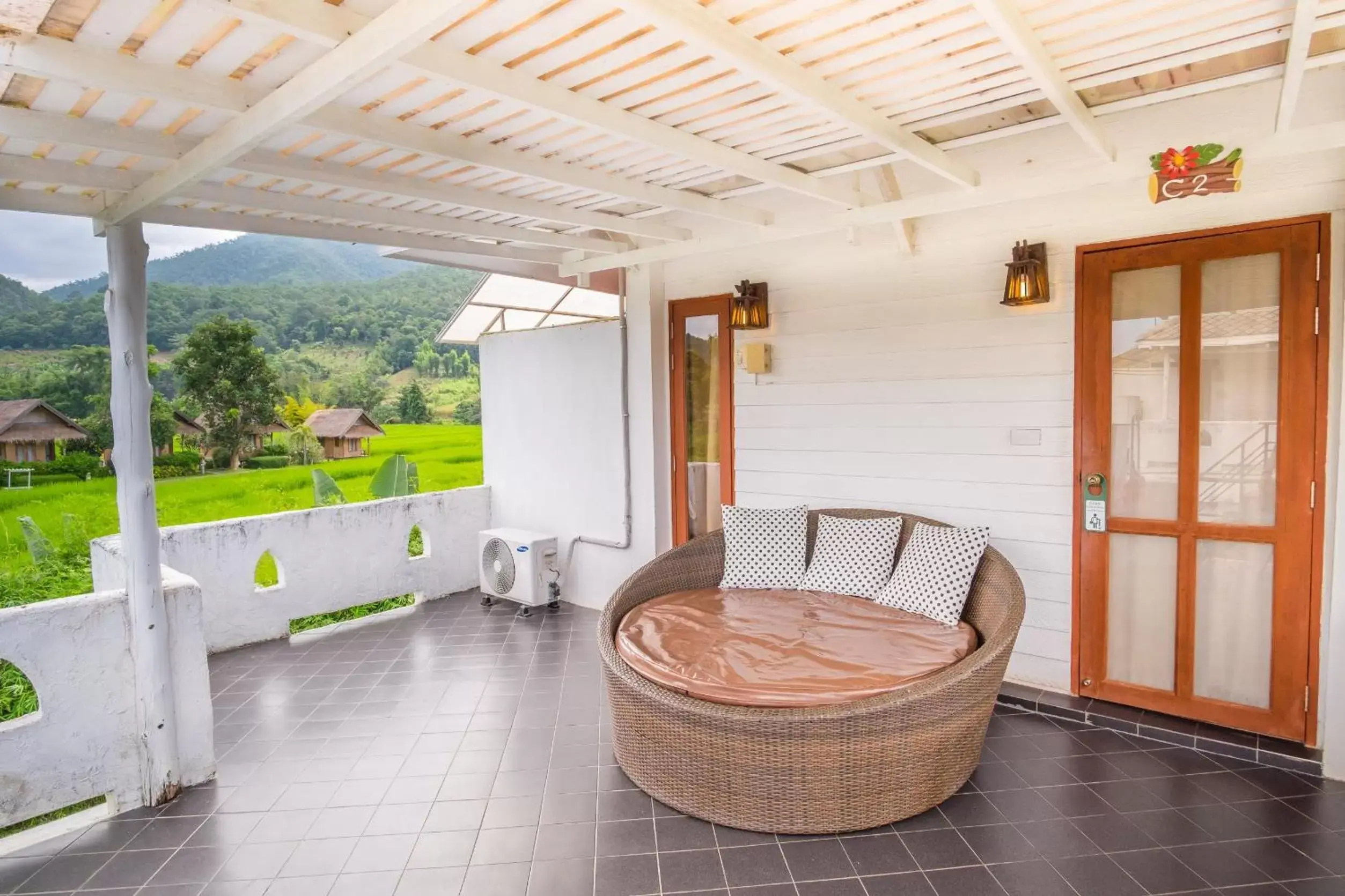 Balcony/Terrace, Seating Area in Pai Vieng Fah Resort