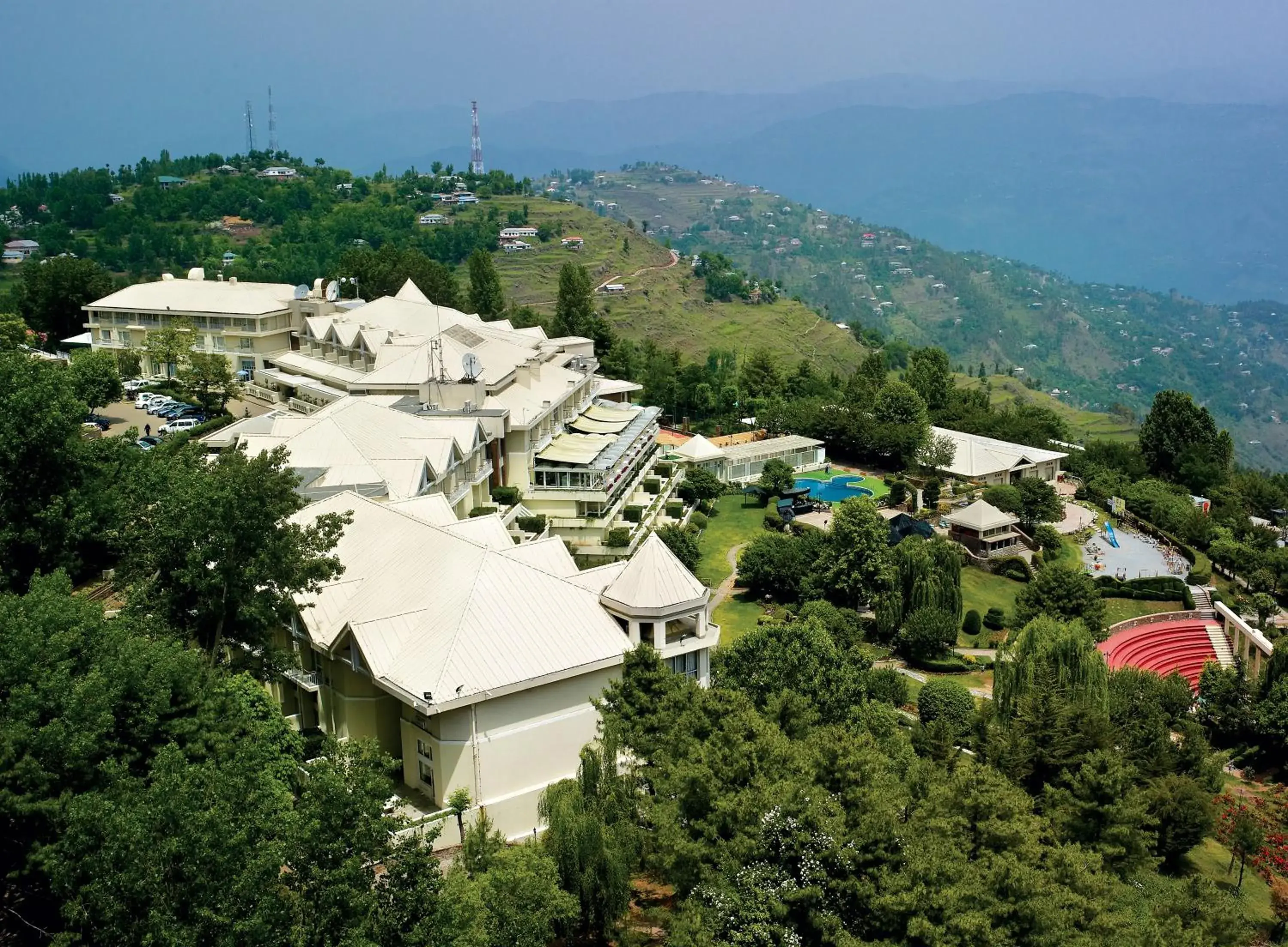 Bird's eye view, Bird's-eye View in Pearl Continental Hotel, Bhurban