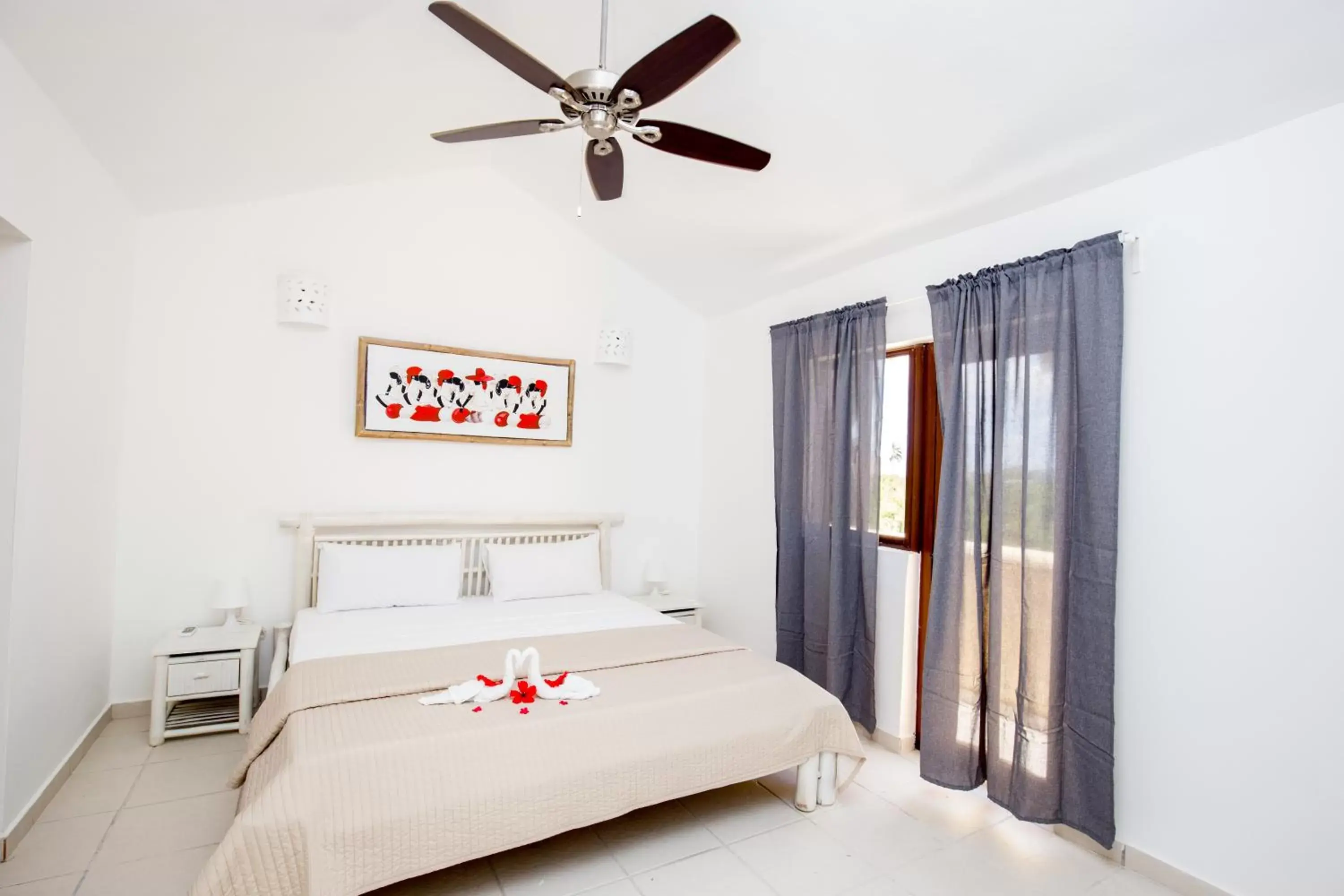 Bedroom, Bed in Los Corales Beach Village