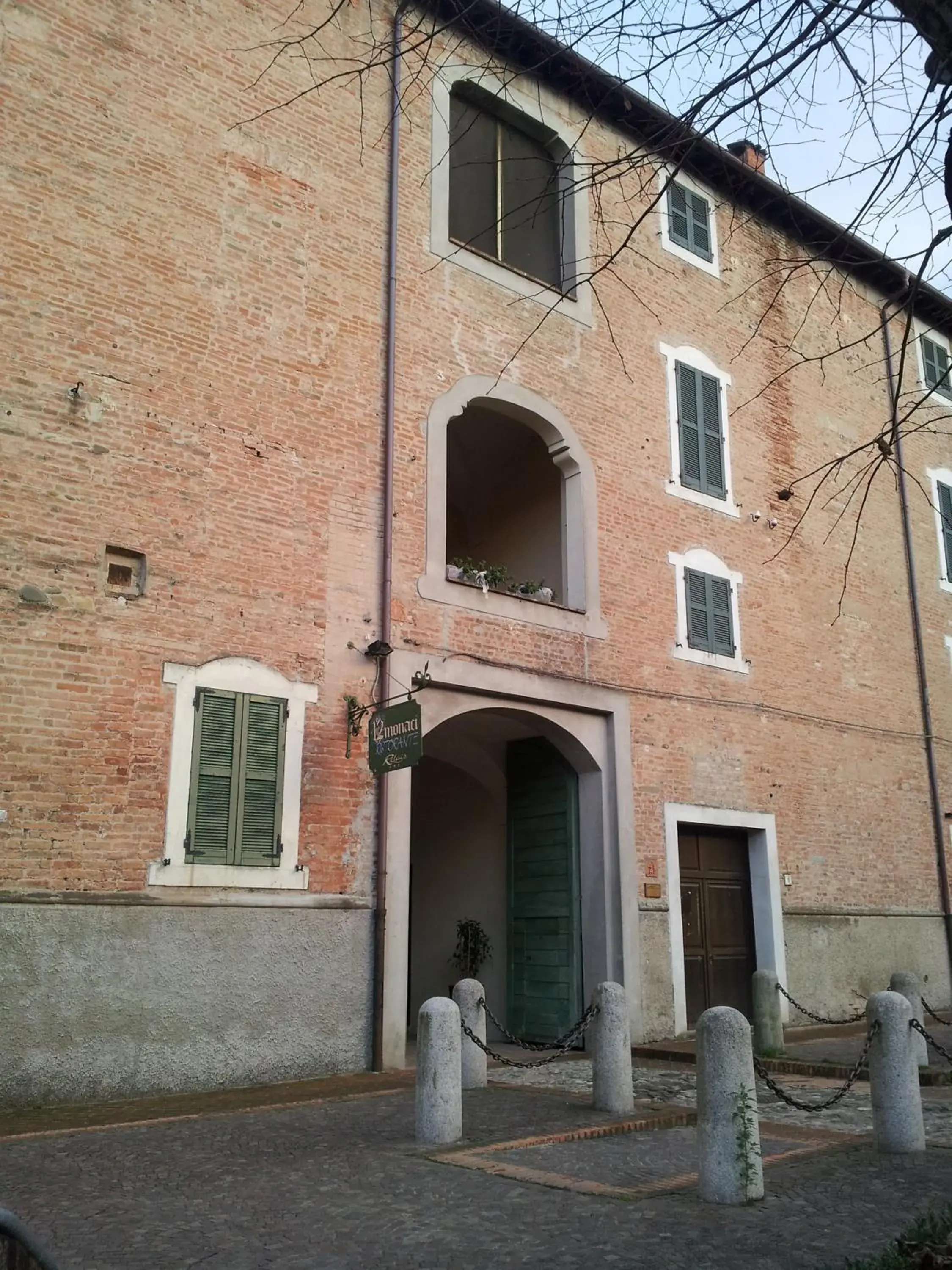 Facade/entrance, Property Building in Relais Fontevivo