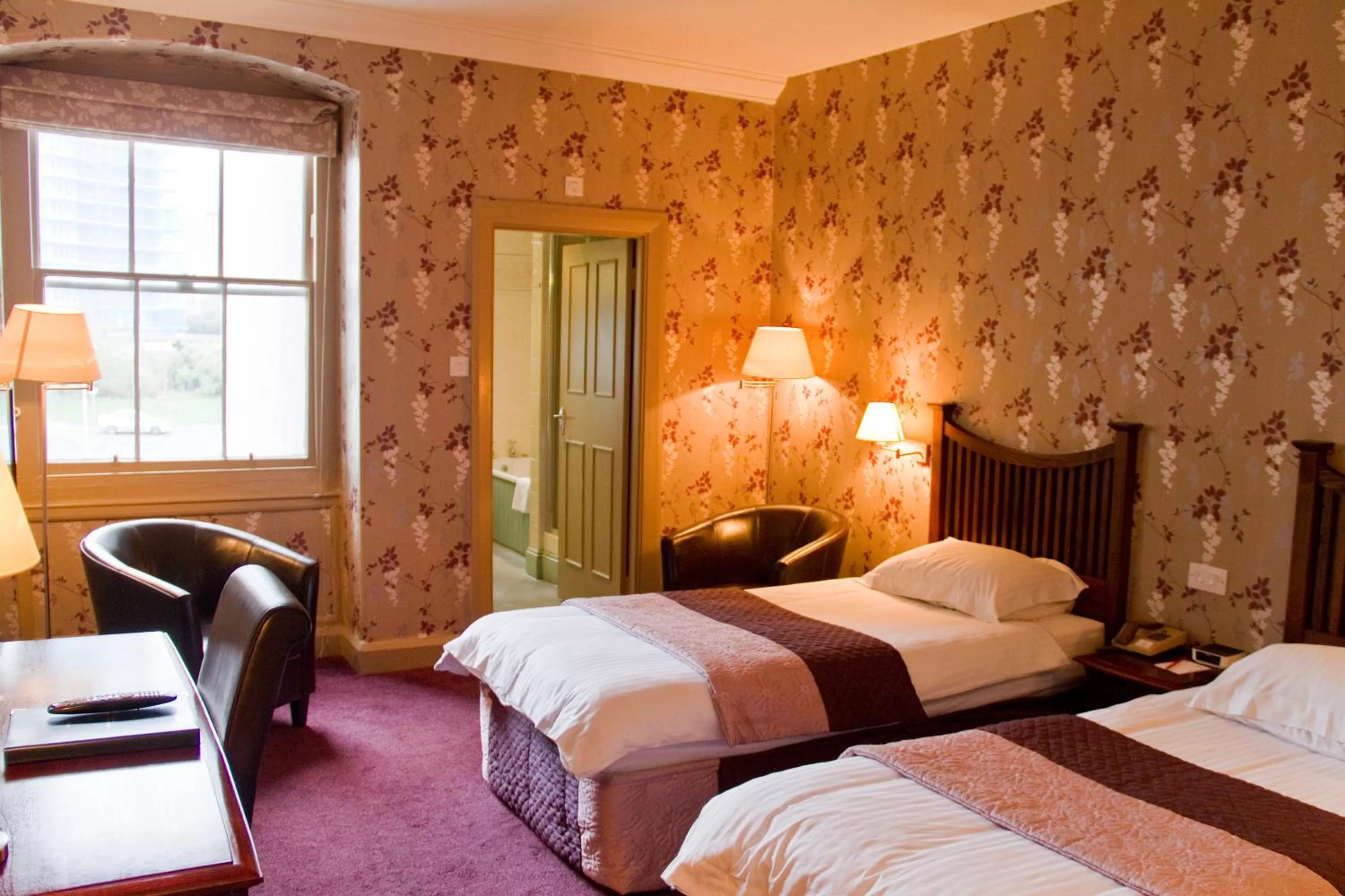 Bedroom, Bed in Duke Of Cornwall Hotel