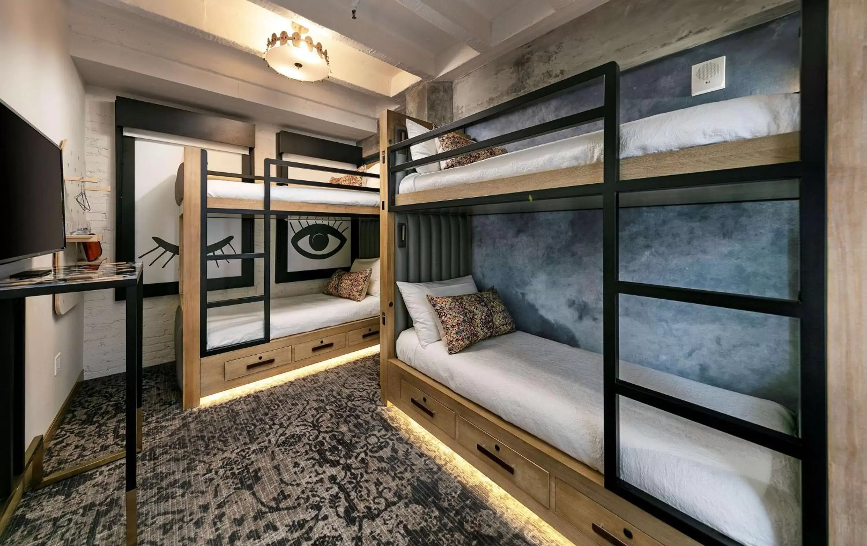 Bedroom, Bunk Bed in The Wayfarer Downtown LA, Tapestry Collection by Hilton