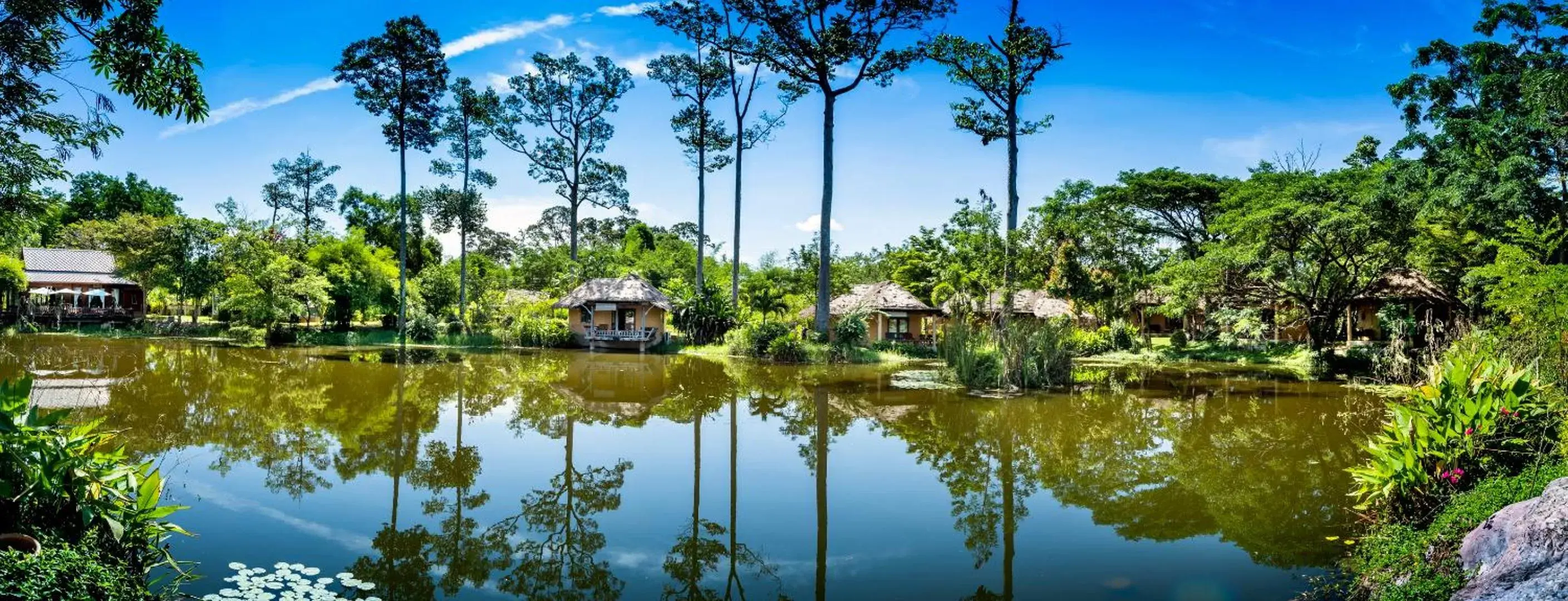 Lake view in Vana Varin Resort