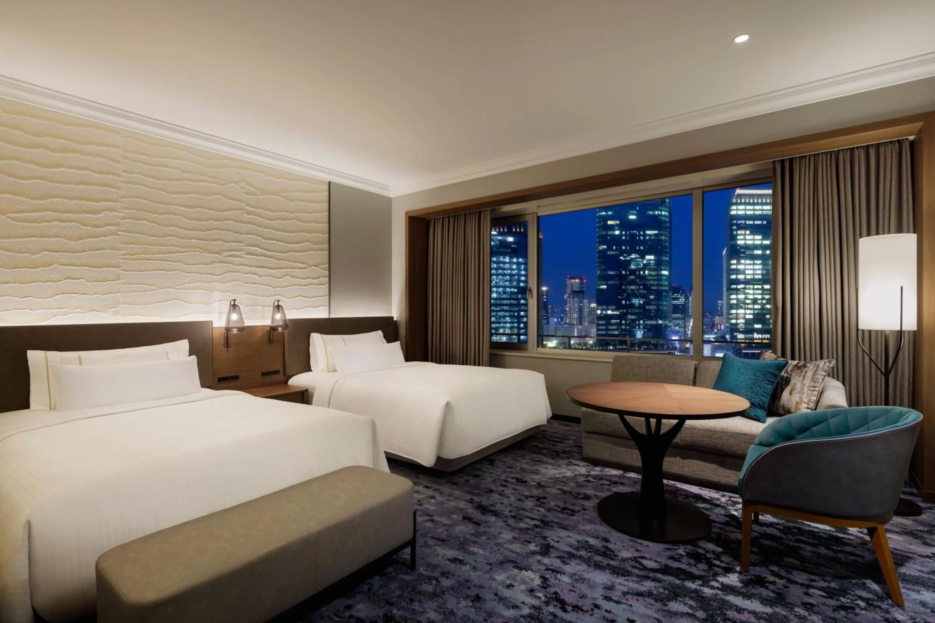 Photo of the whole room, Bed in The Westin Osaka