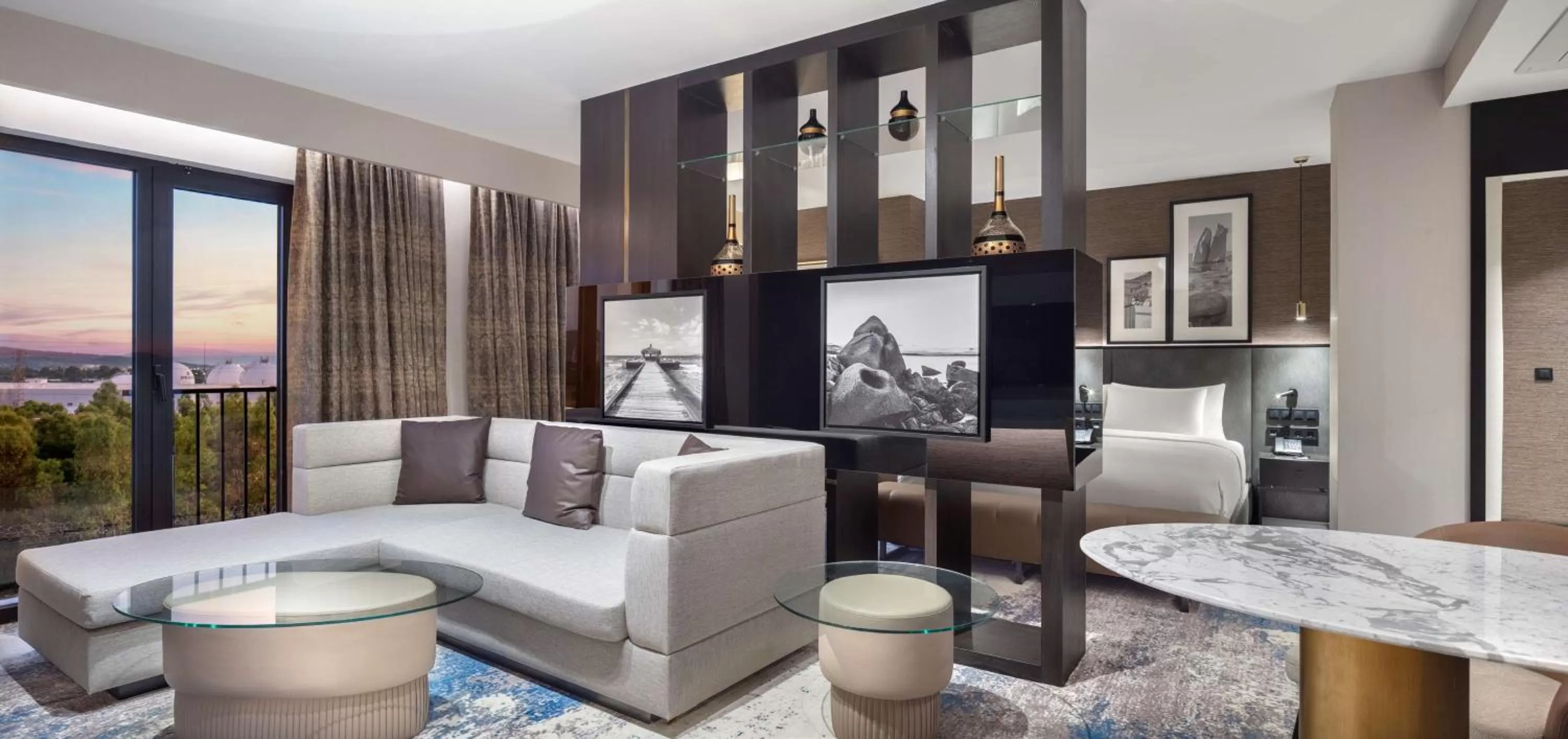 Photo of the whole room in Radisson Hotel Izmir Aliaga