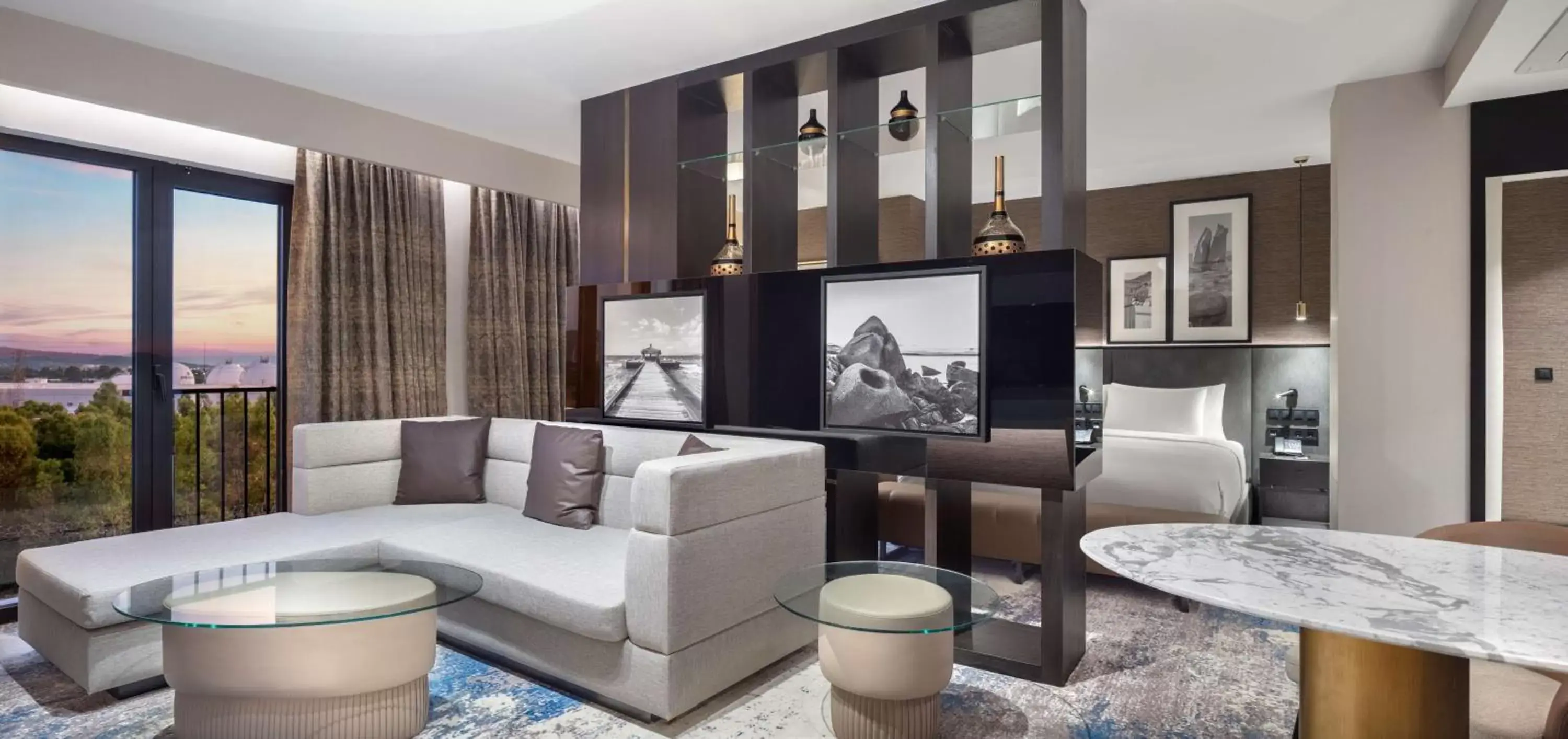 Photo of the whole room in Radisson Hotel Izmir Aliaga Photo of the whole room in Radisson Hotel Izmir Aliaga