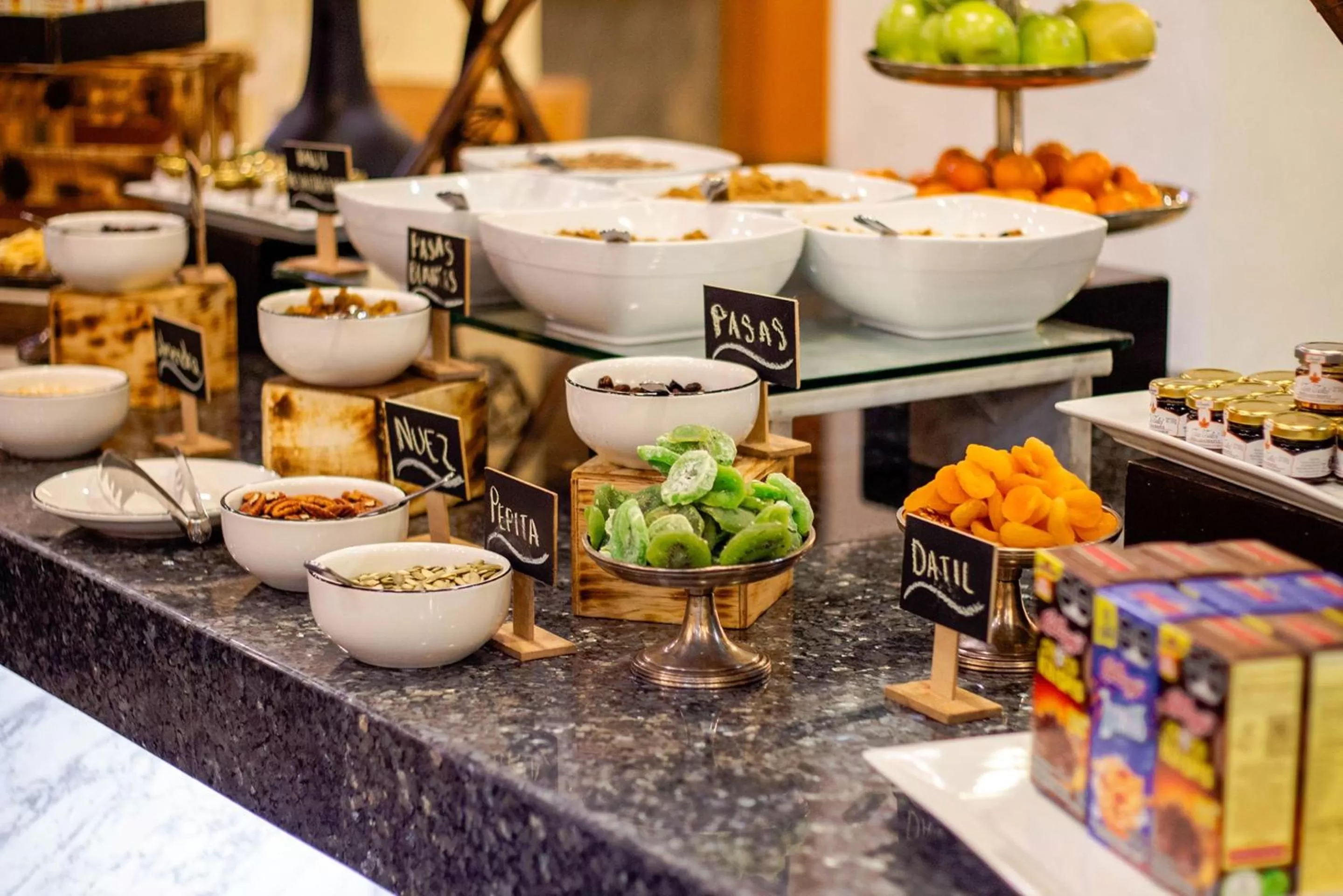 Restaurant/places to eat in Camino Real Polanco Mexico