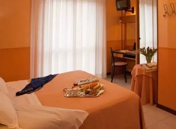 Bed in Giardino Hotel