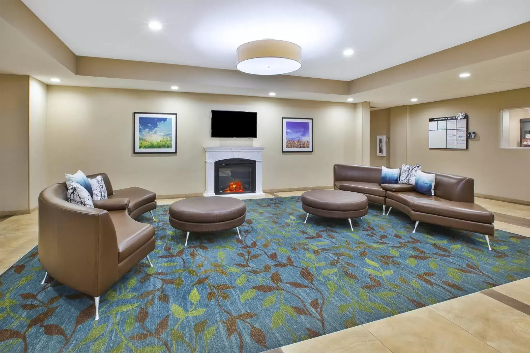 Property building, Seating Area in Candlewood Suites MORGANTOWN-UNIV WEST VIRGINIA, an IHG Hotel