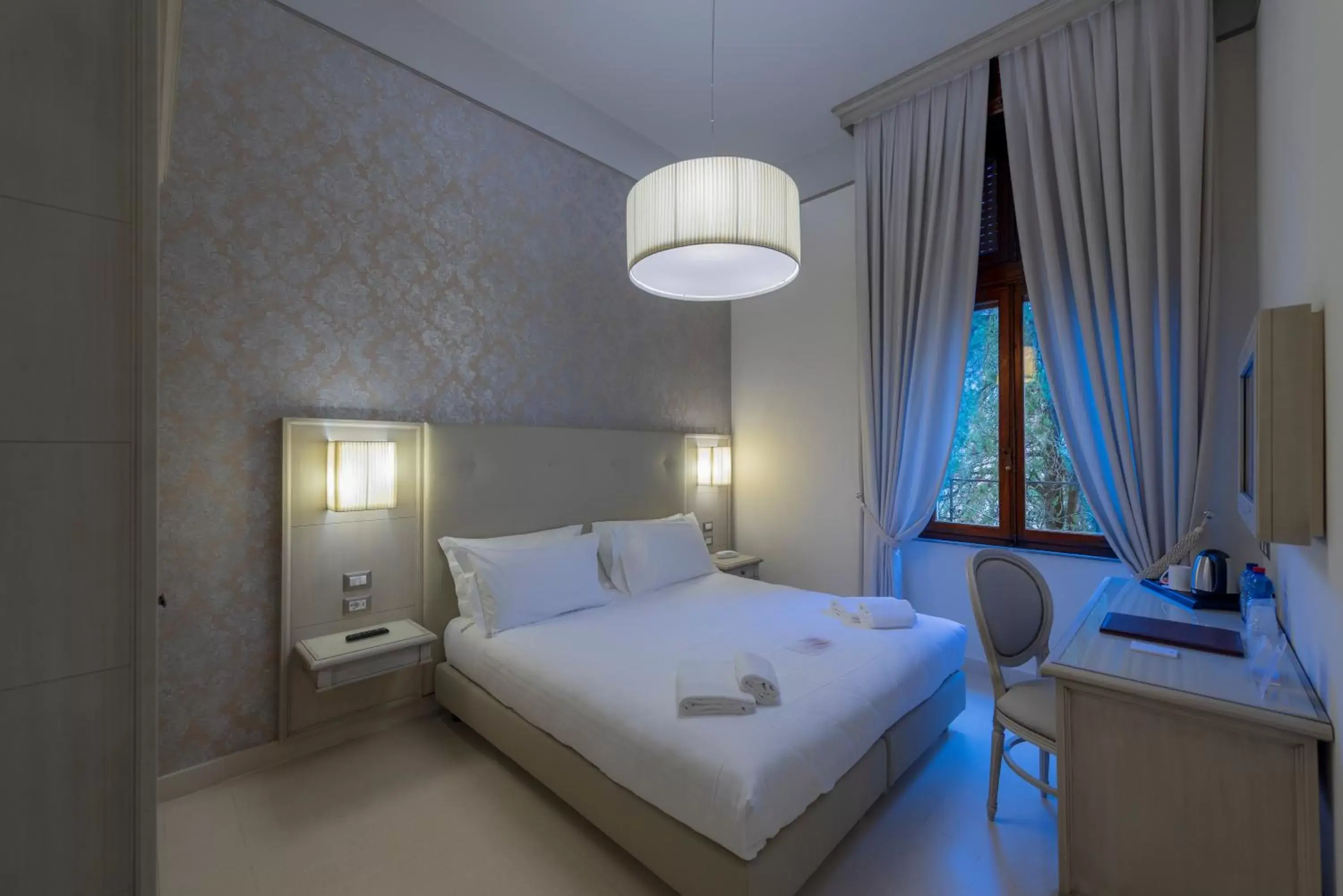 Photo of the whole room, Bed in Villa Elda Boutique Hotel