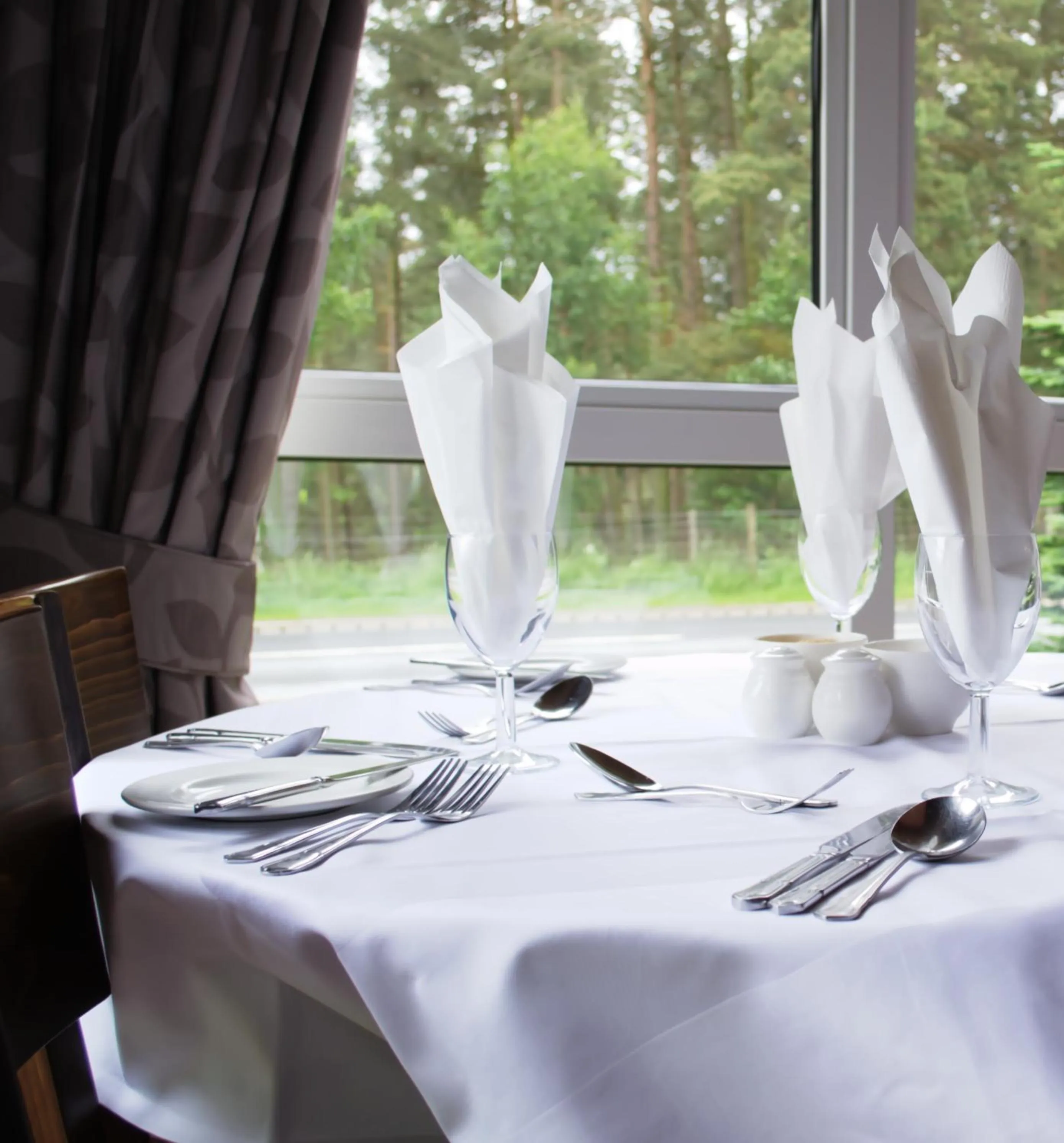 Restaurant/places to eat in Highlander Hotel ‘A Bespoke Hotel’
