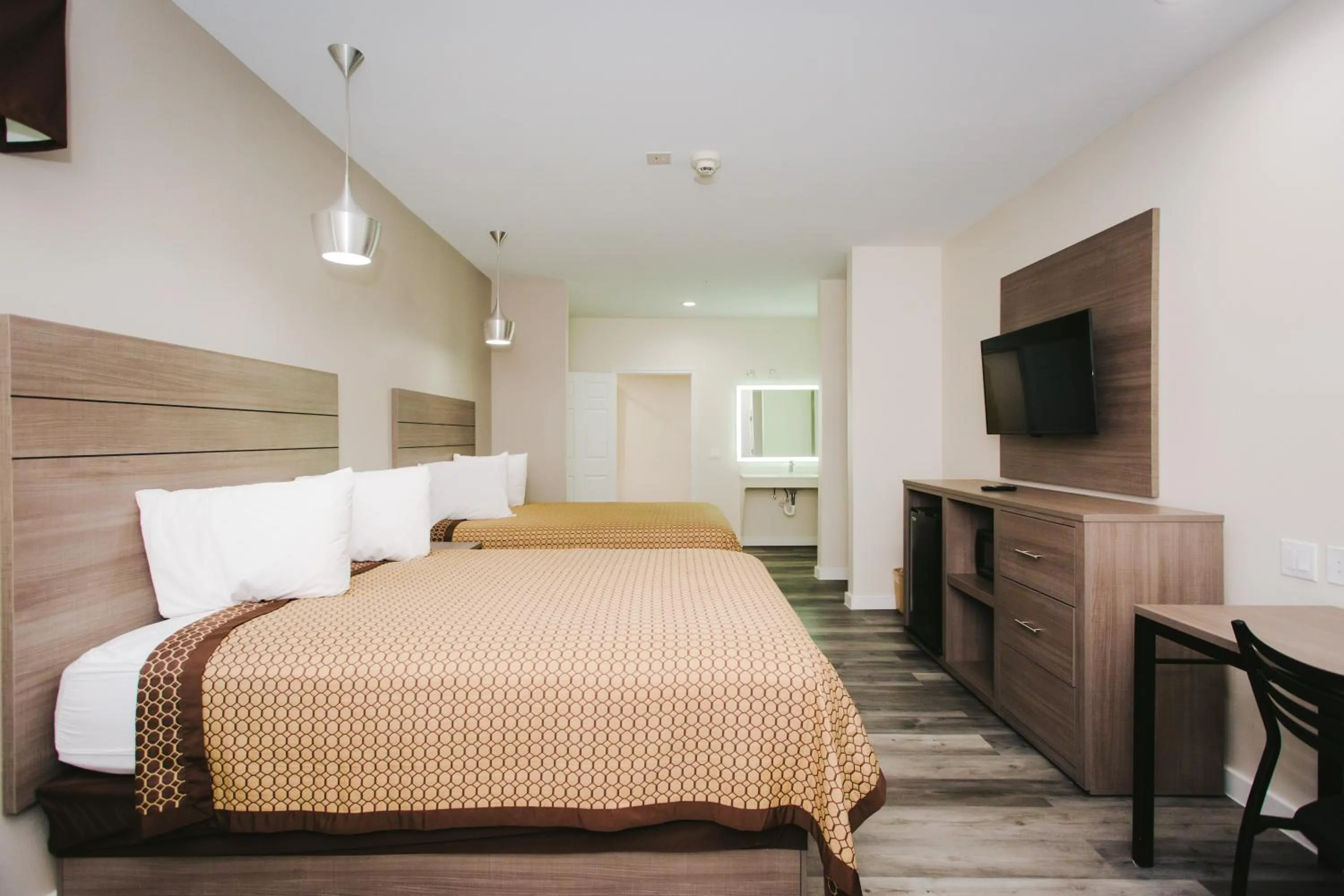 Bed in Palace Inn- Louetta