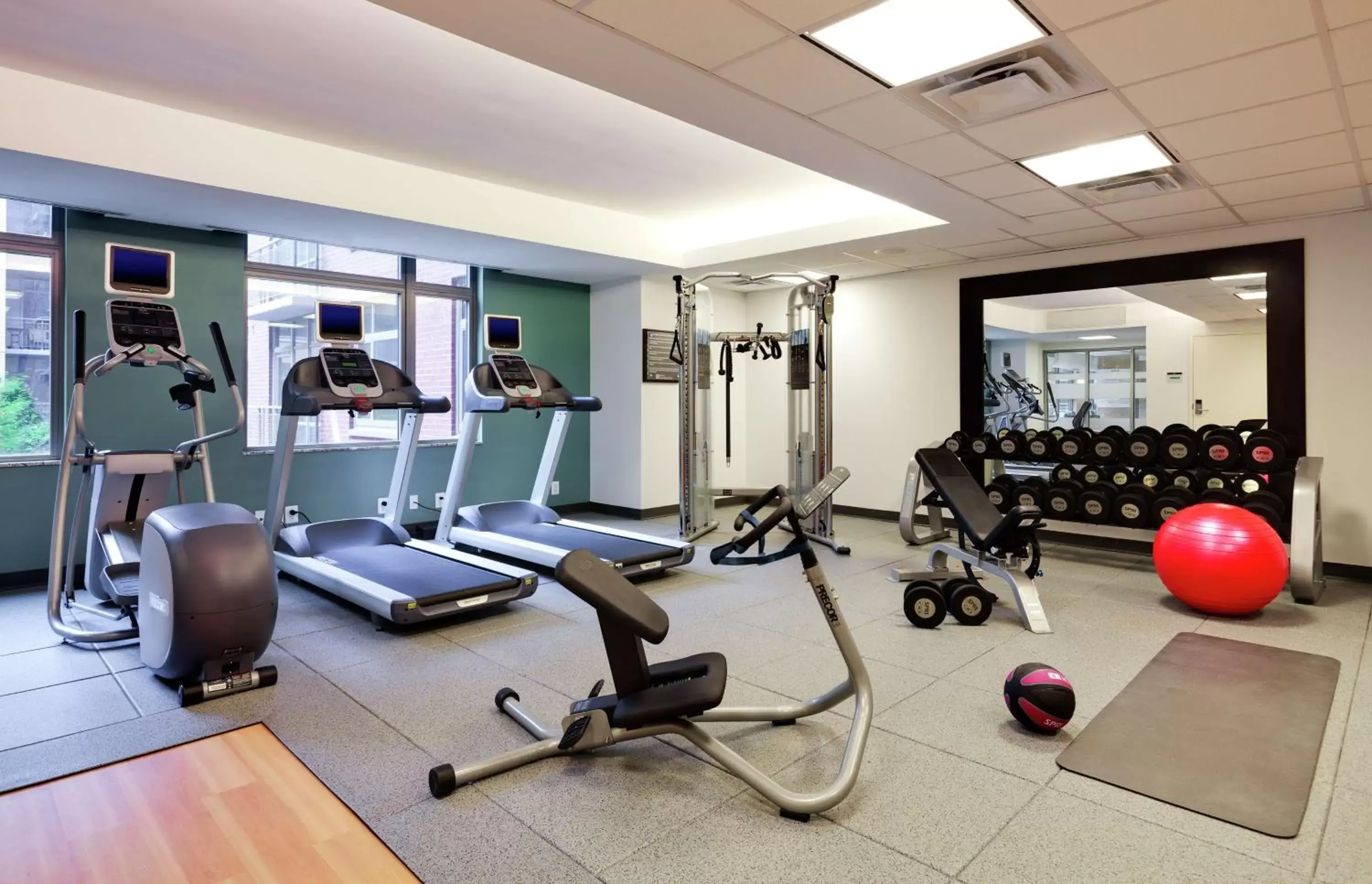 Fitness centre/facilities in Hilton Garden Inn Washington D.C./U.S. Capitol Fitness centre/facilities in Hilton Garden Inn Washington D.C./U.S. Capitol