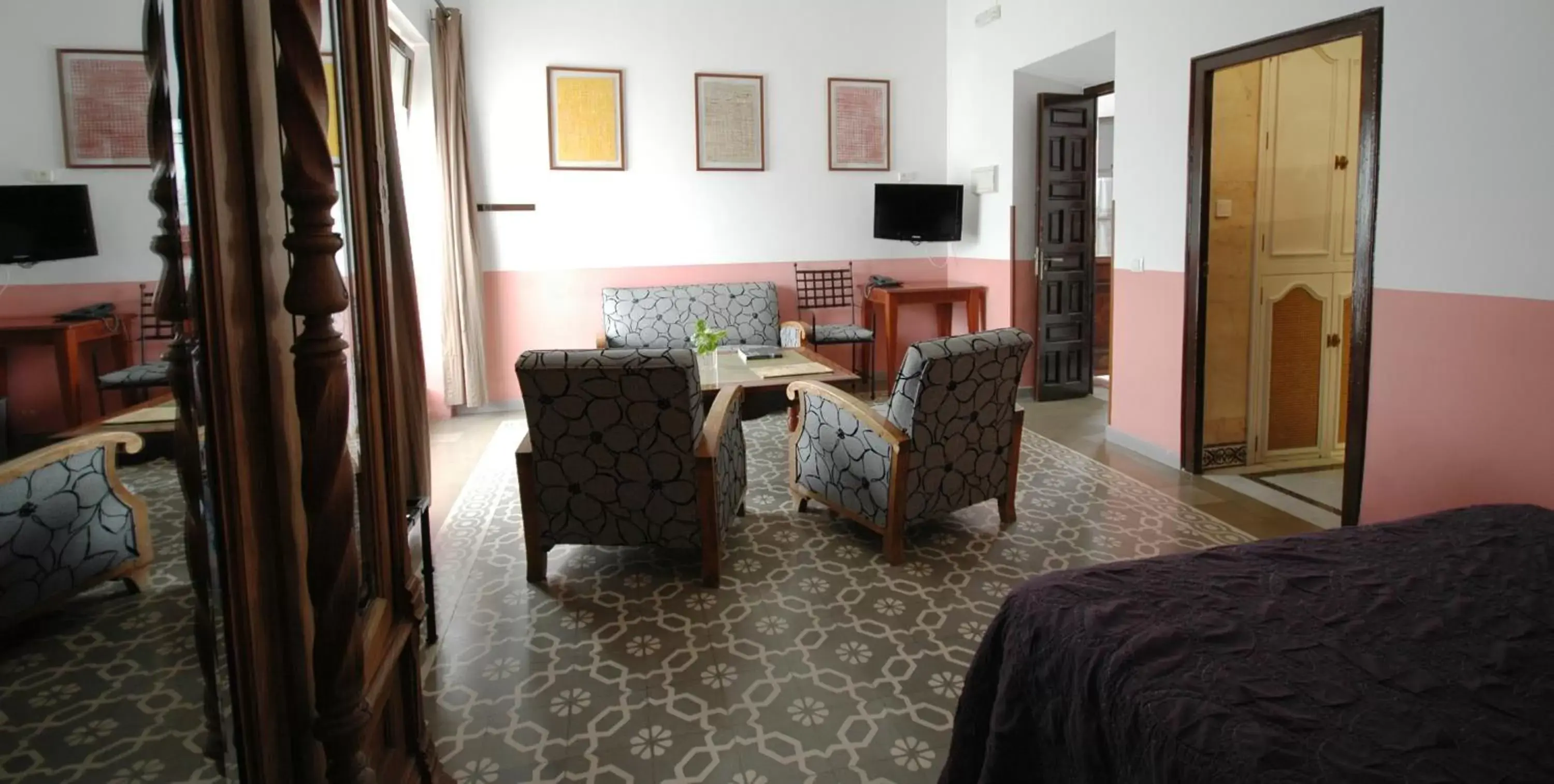 Seating Area in Hotel Casa de los Azulejos