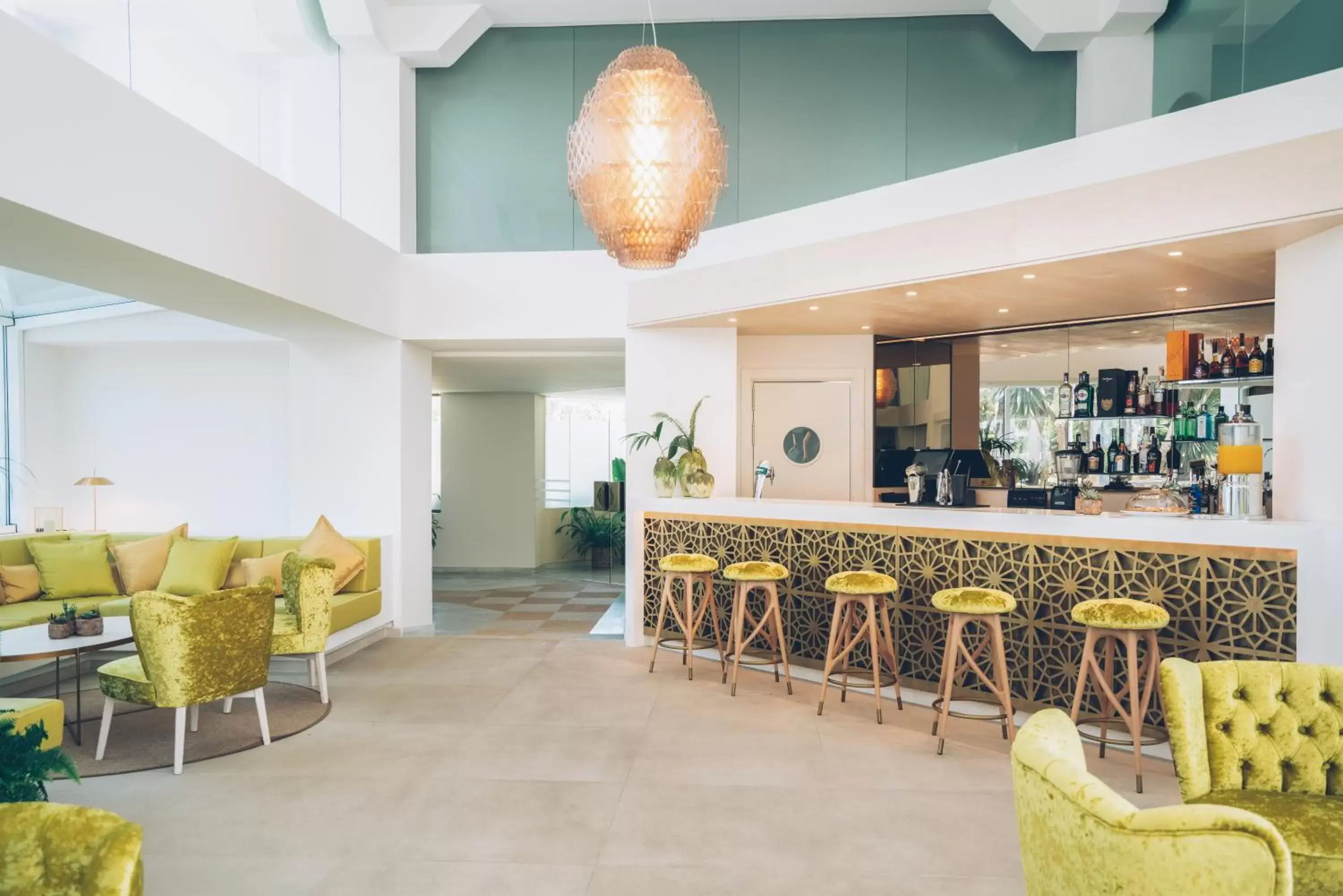 Lounge or bar, Lounge/Bar in Iberostar Selection Marbella Coral Beach