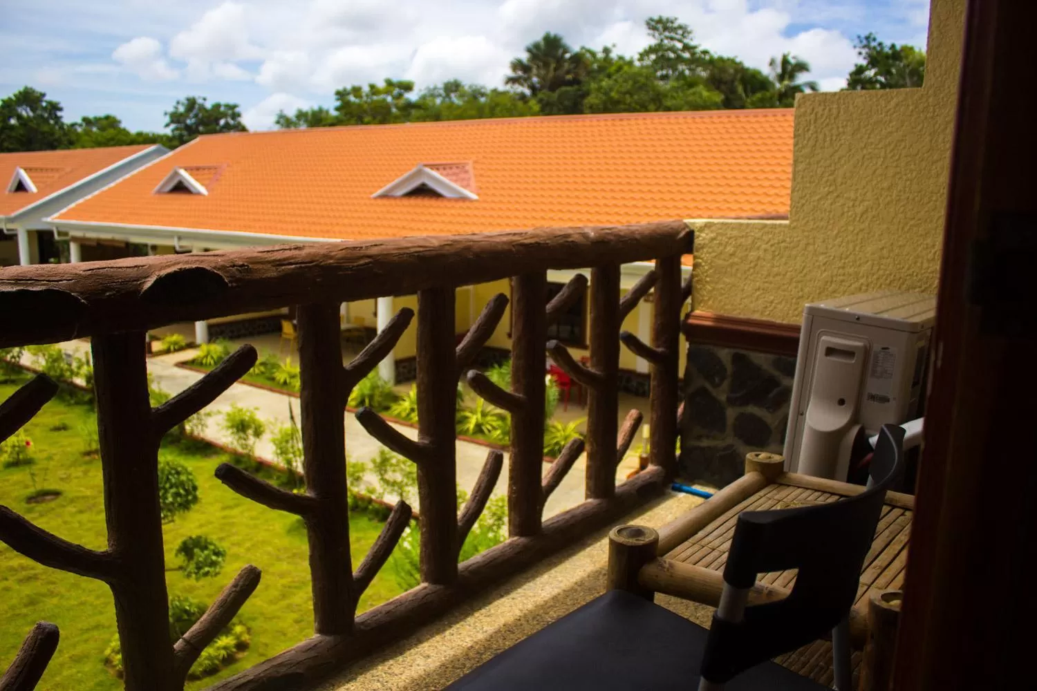 Balcony/Terrace in Jugalis Hotel and Restaurant