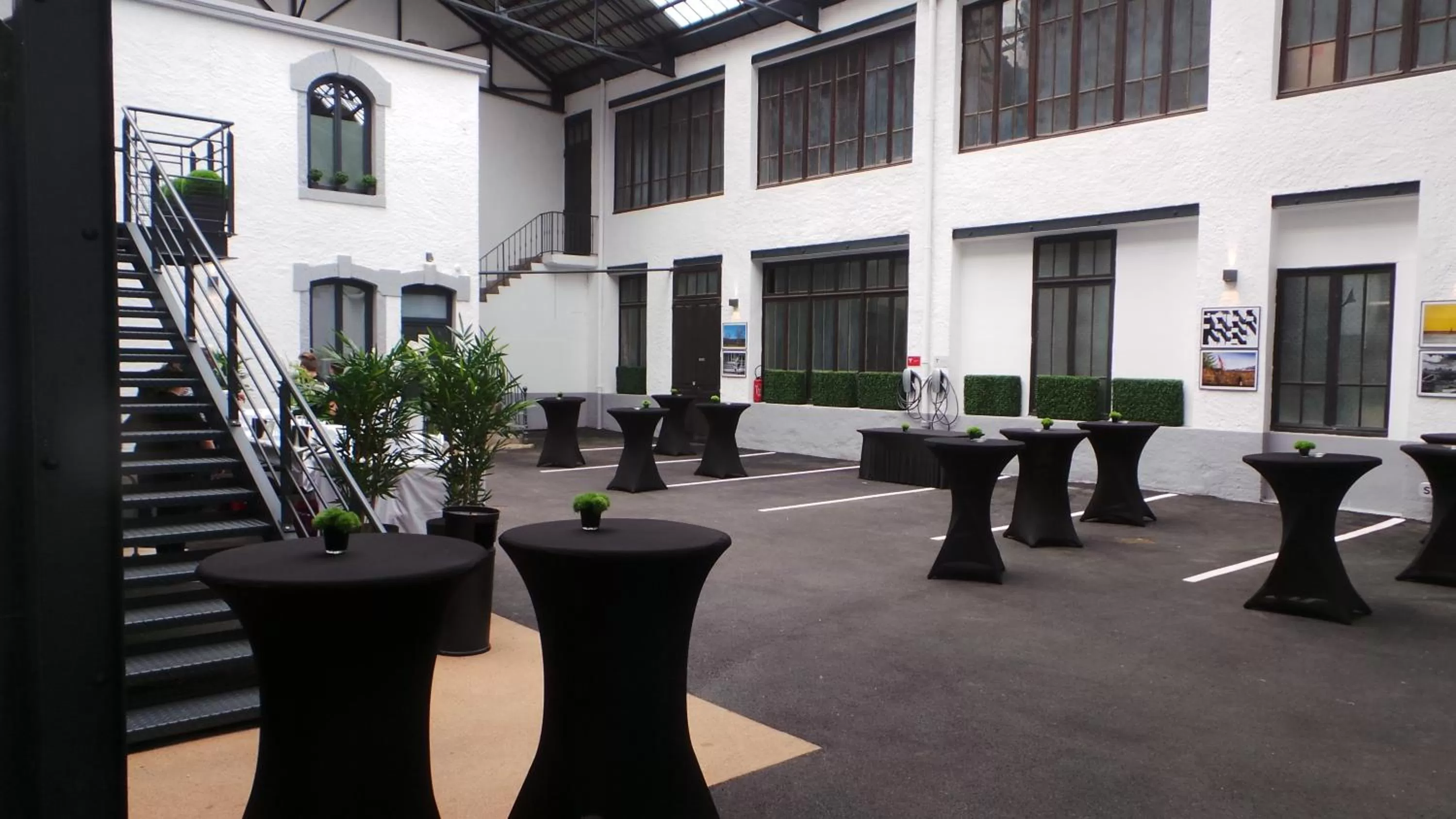 Banquet/Function facilities in Nouvel Hôtel & Appartements