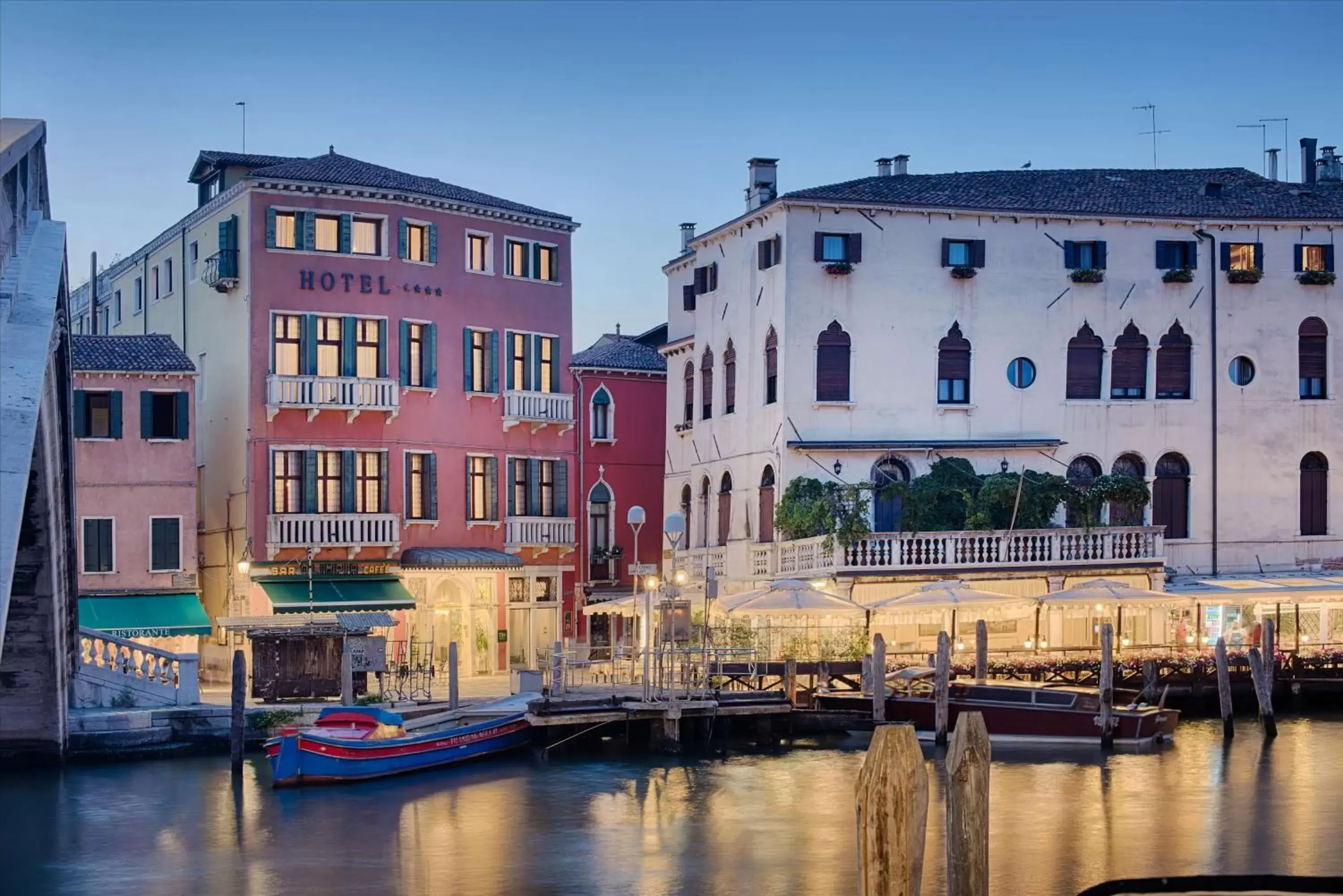 Property Building in NH Venezia Santa Lucia