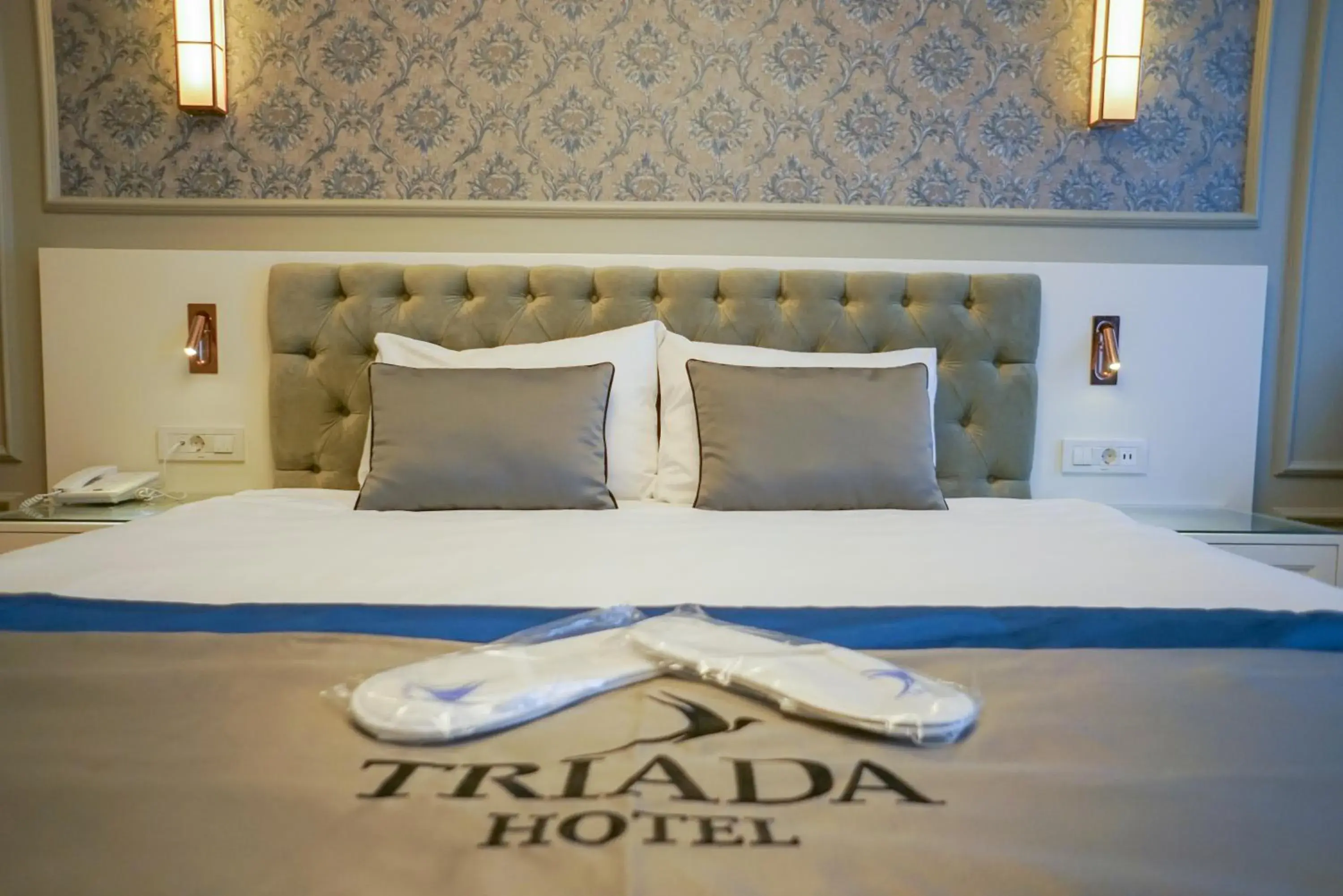Bed in Triada Hotel Taksim