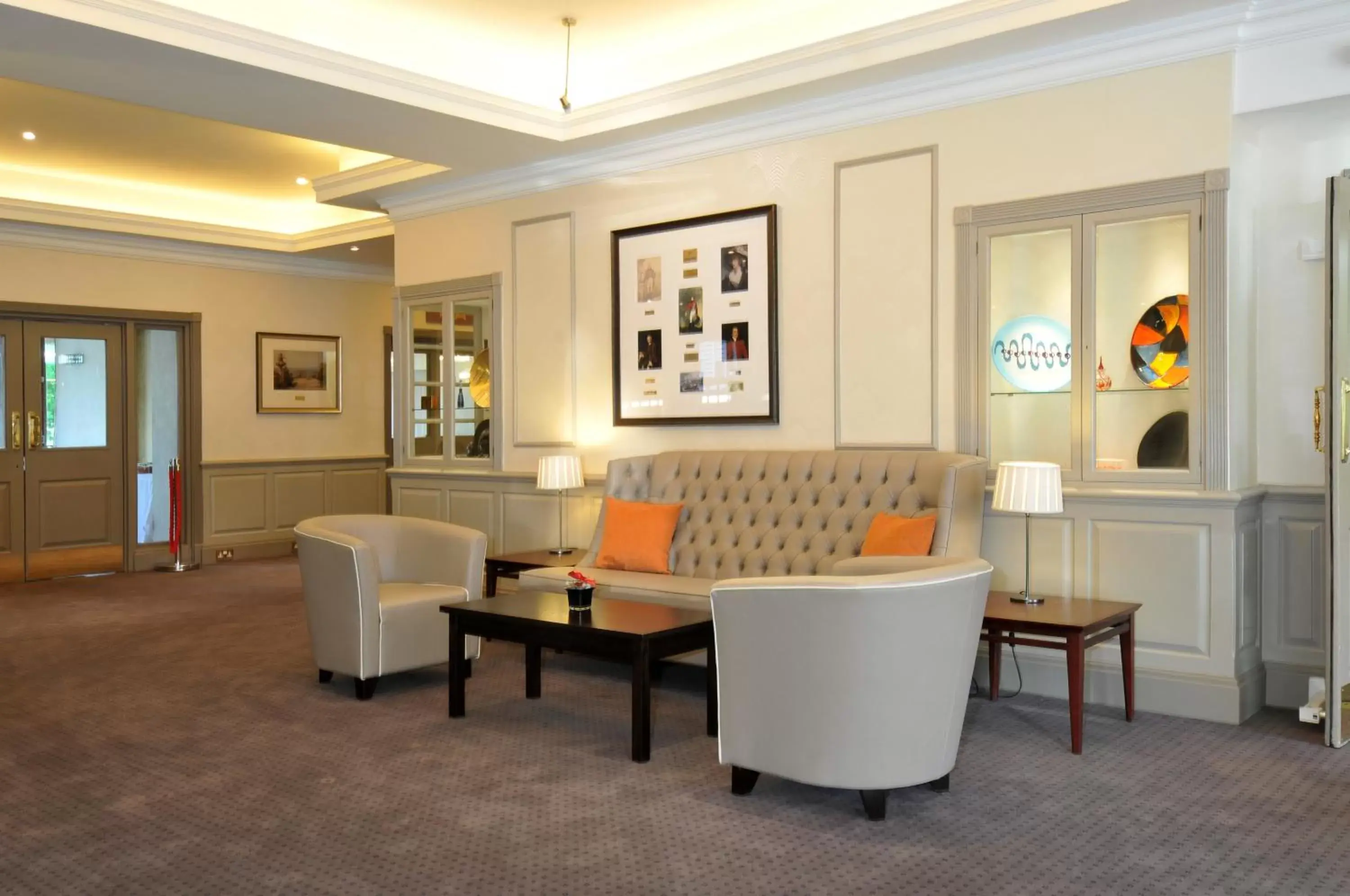 Lobby or reception, Seating Area in Bromley Court Hotel London