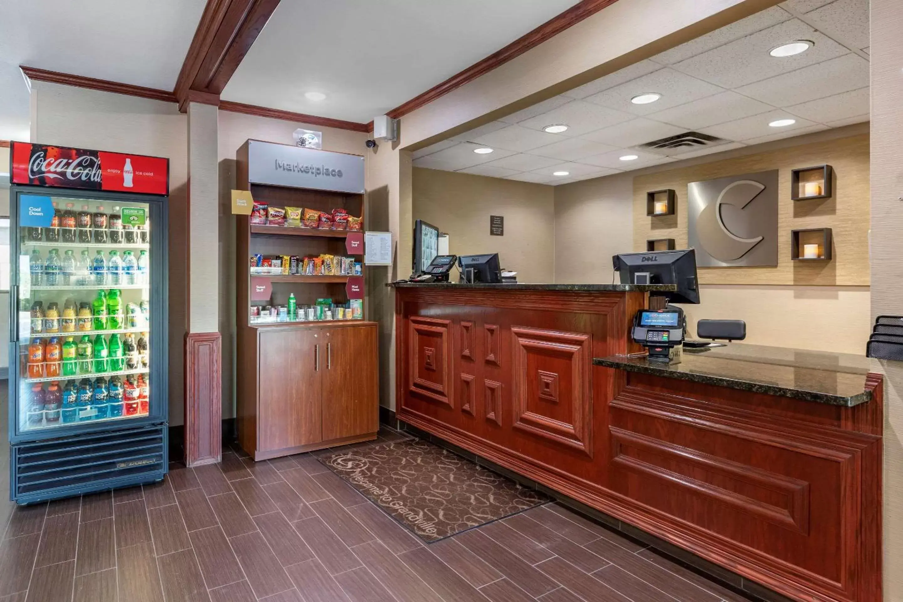Lobby or reception in Comfort Suites Grandville