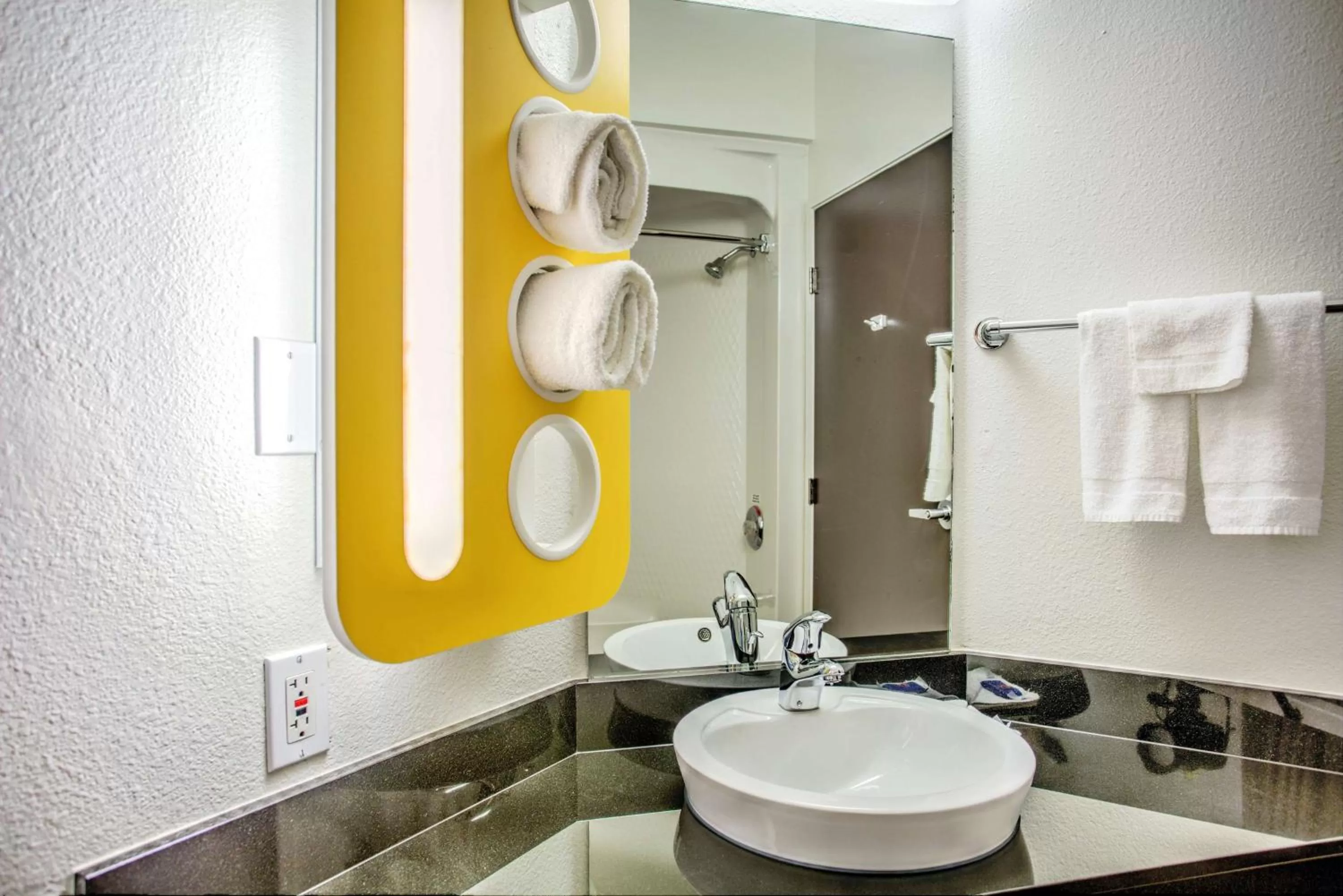 Queen Room with Two Queen Beds - single occupancy - Non-Smoking in Motel 6-Missoula, MT