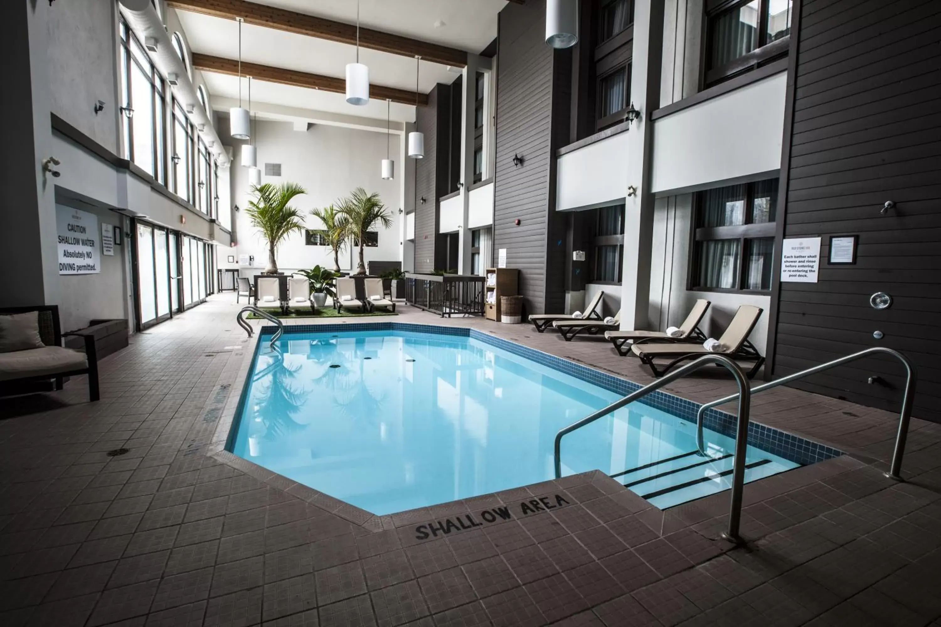 Swimming Pool in Old Stone Inn Boutique Hotel