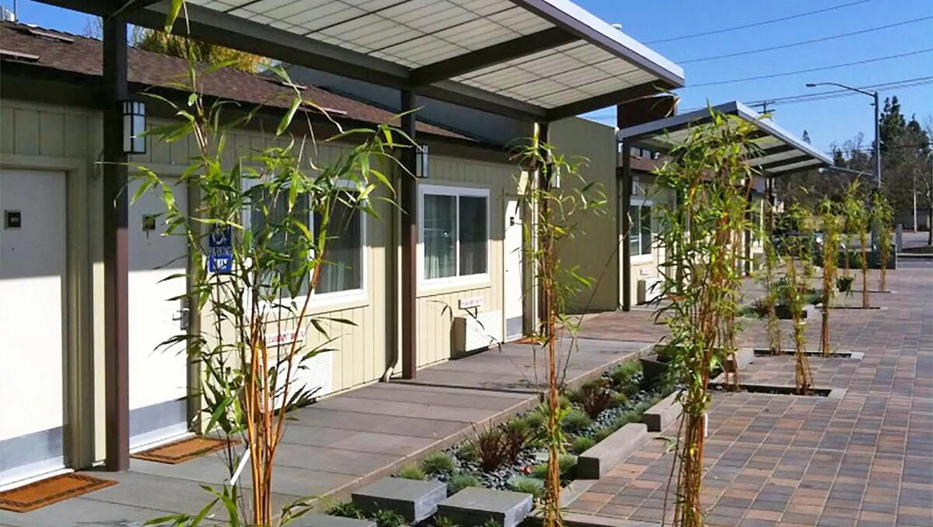 Property building in The Zen Hotel Palo Alto