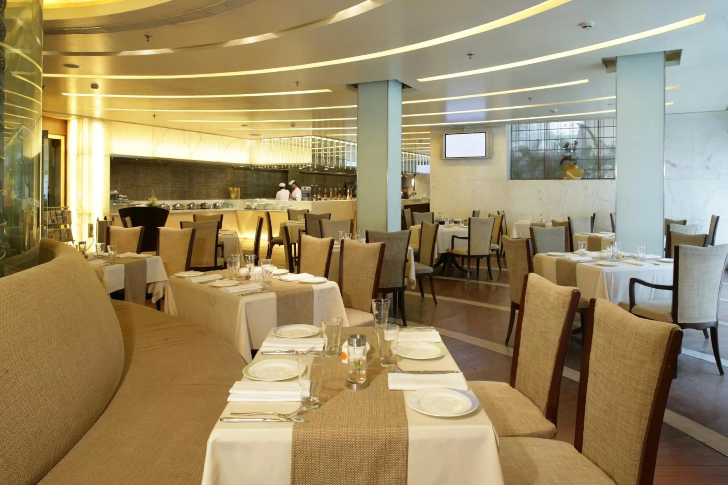 Restaurant/Places to Eat in Jaypee Siddharth Hotel