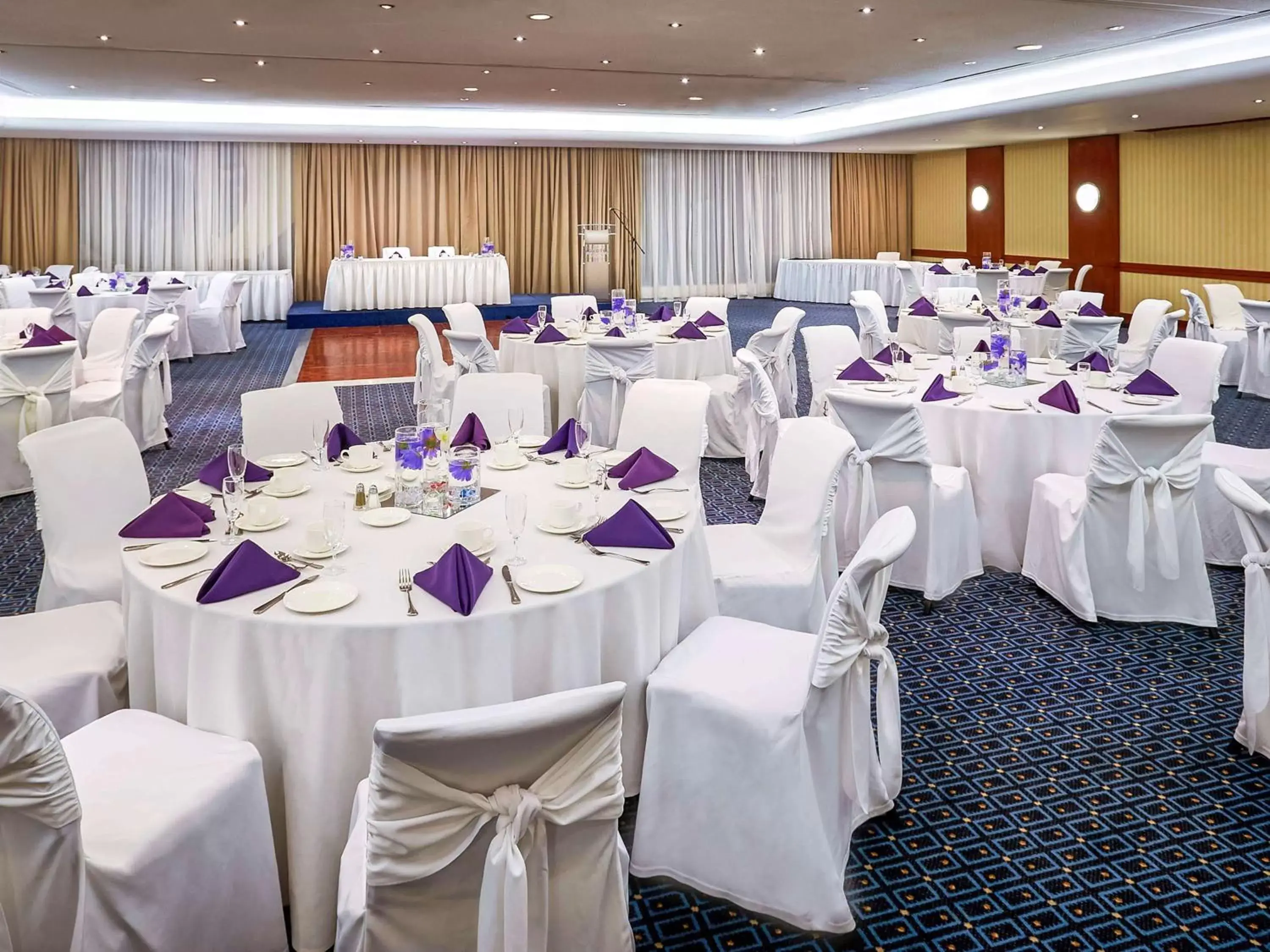 Other, Banquet Facilities in Novotel Toronto North York