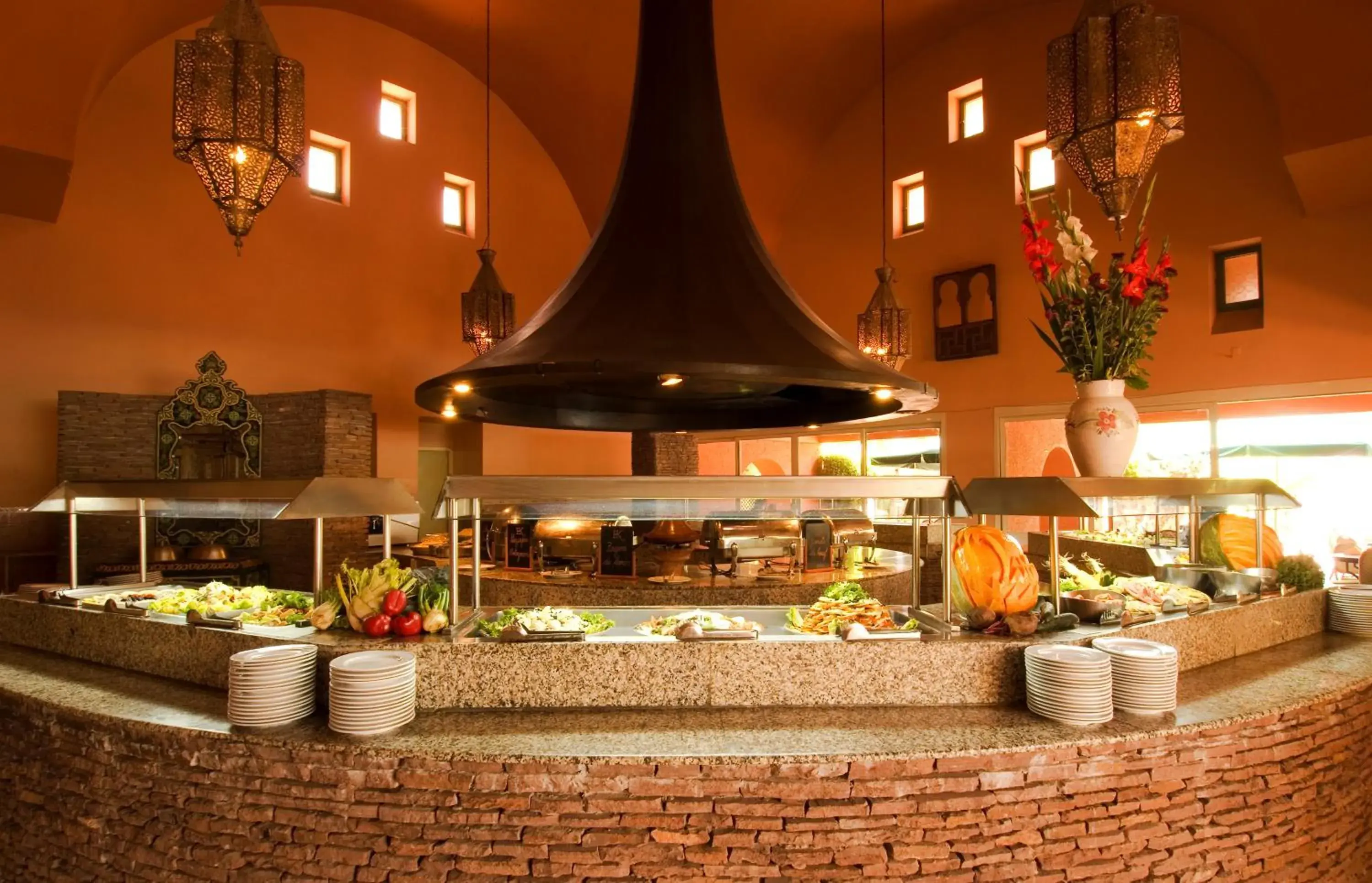 Restaurant/places to eat in Hôtel Marrakech Le Semiramis