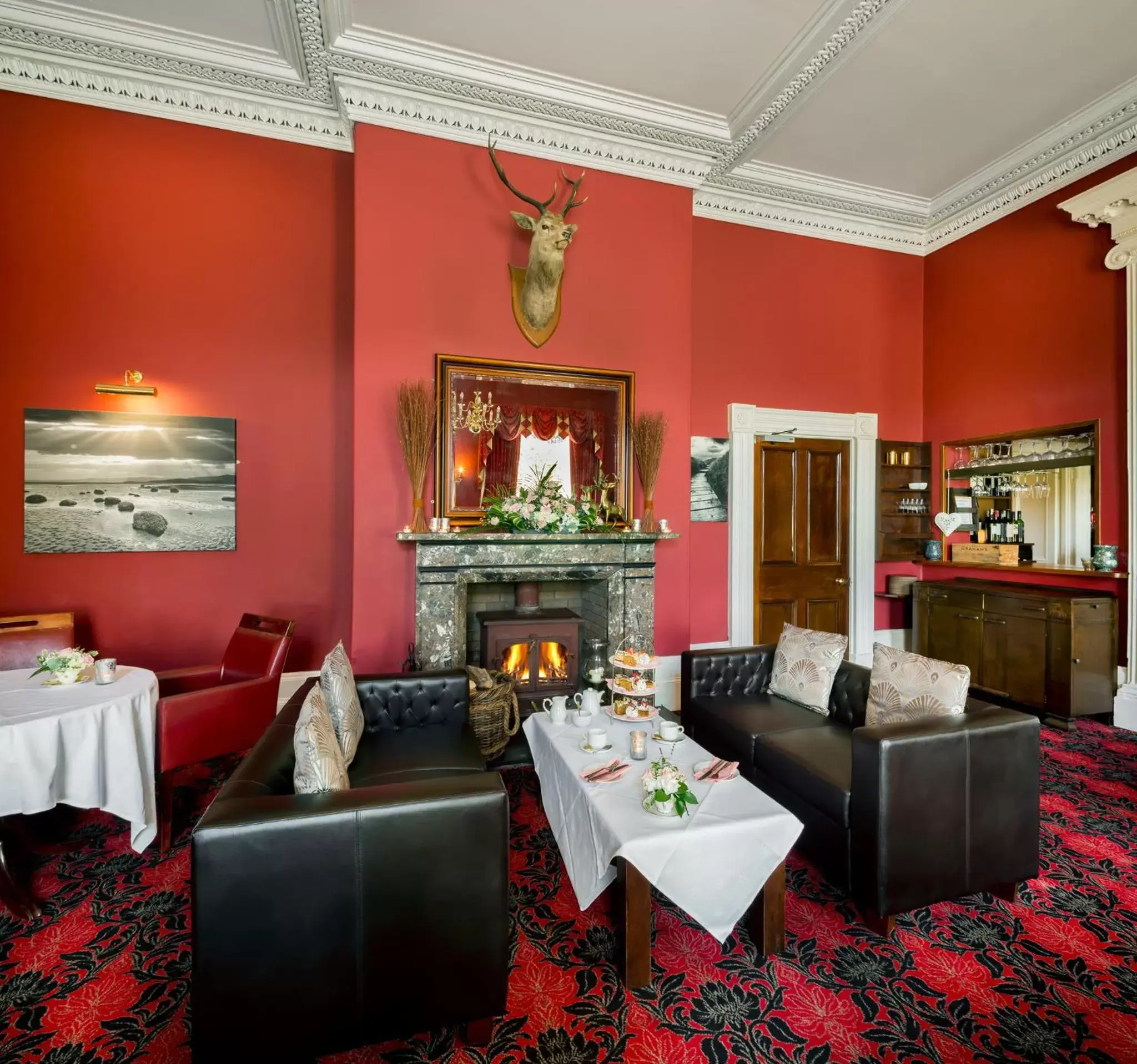 Living room in The Greenhill Hotel Living room in The Greenhill Hotel